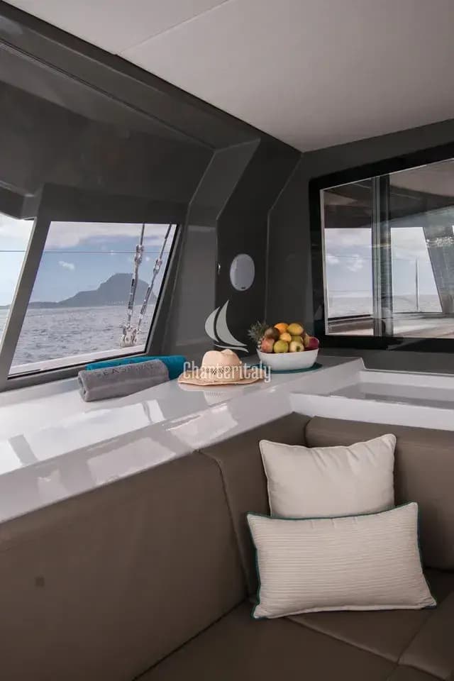 Nautitech 40 Open - 4 cab. - Sea Spirit - 19