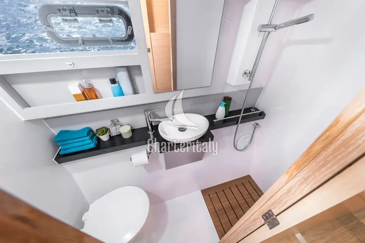 Nautitech 40 Open - 4 cab. - Sea Spirit - 24
