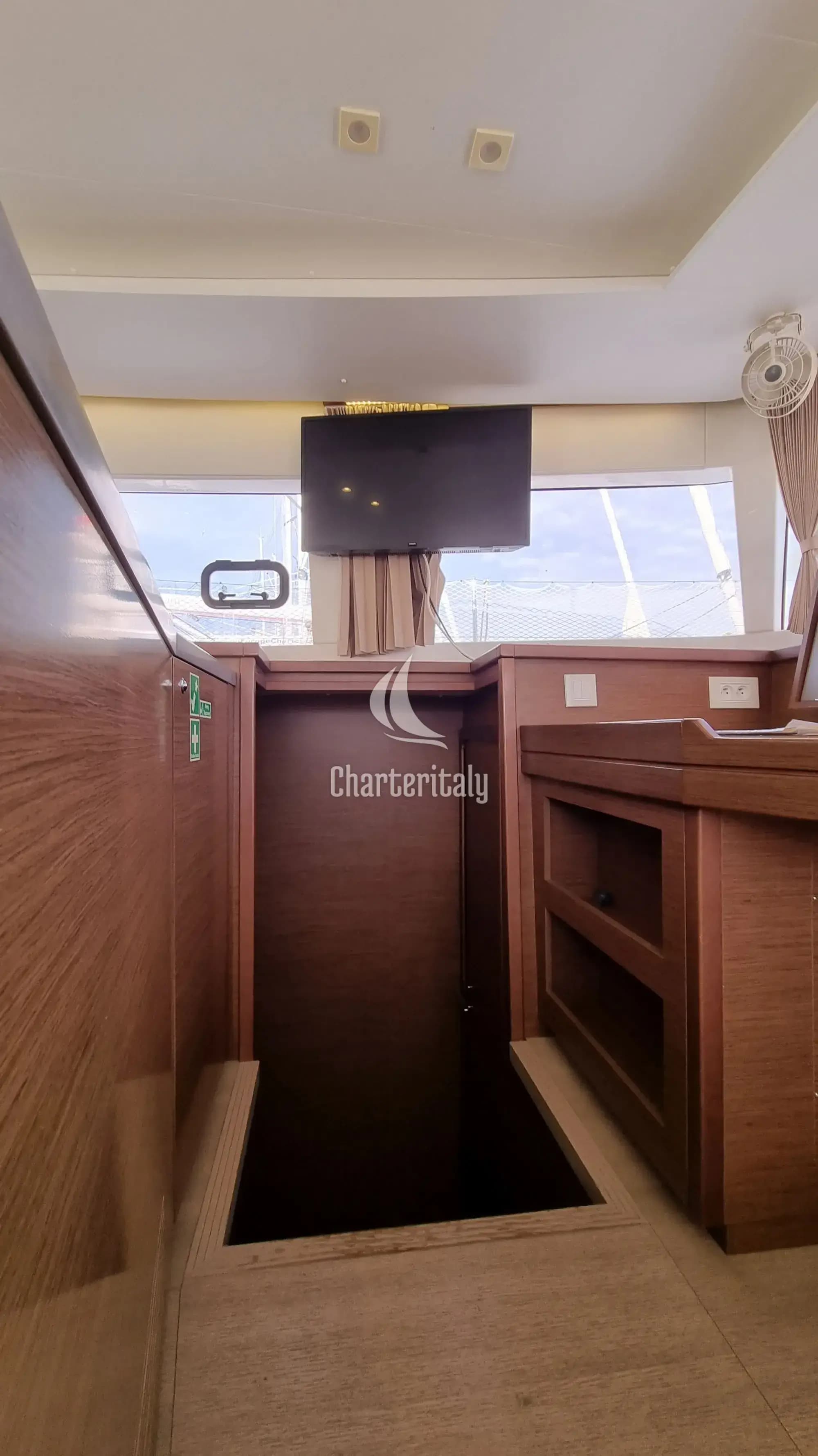 Lagoon 450 F - 4 + 2 cab. - Samogon - 19