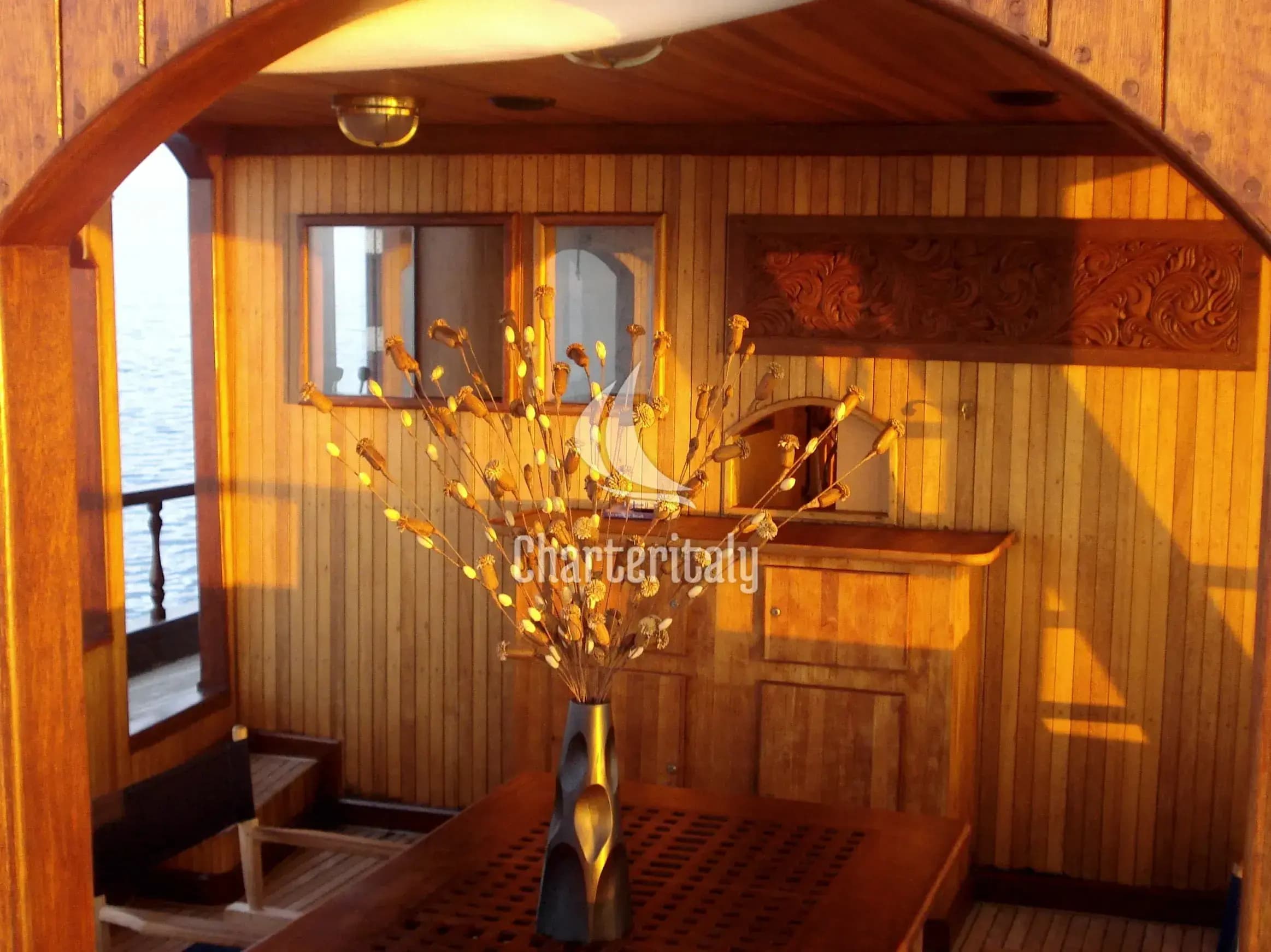 Wooden motor yacht - Stella 2 - 5