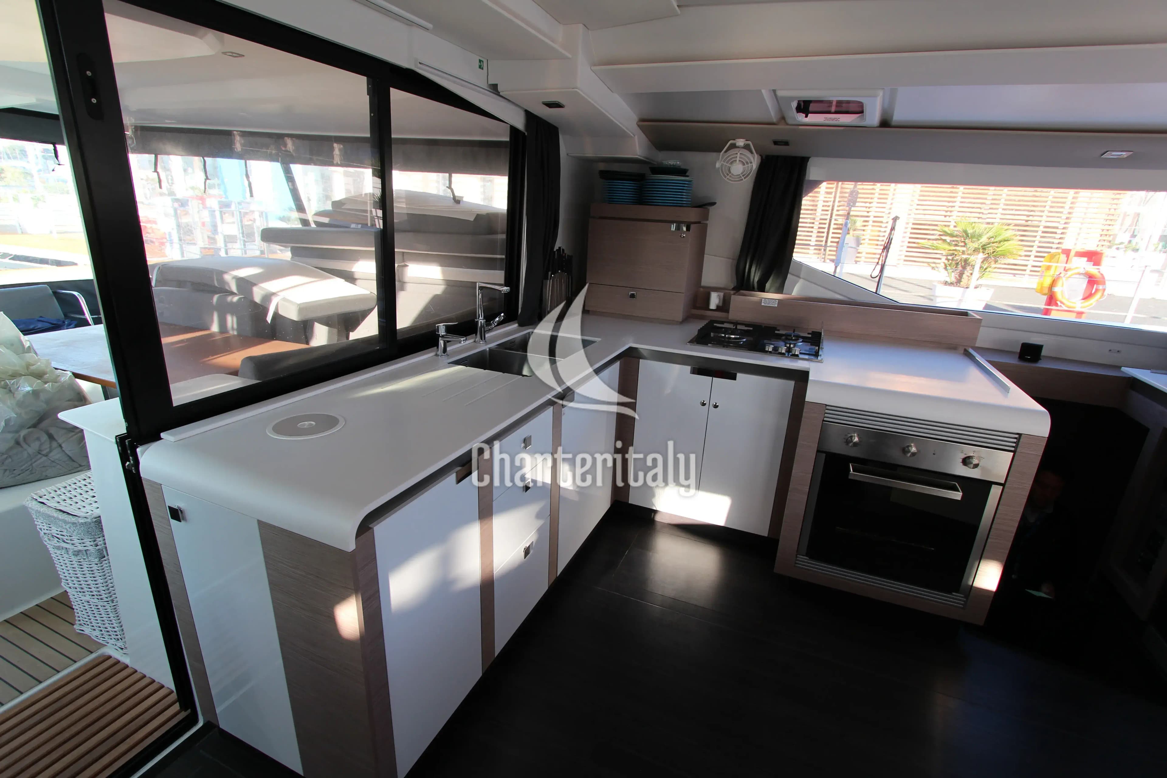 Fountaine Pajot Tanna 47 Maestro - 3 cab. - Sonrisa - 9