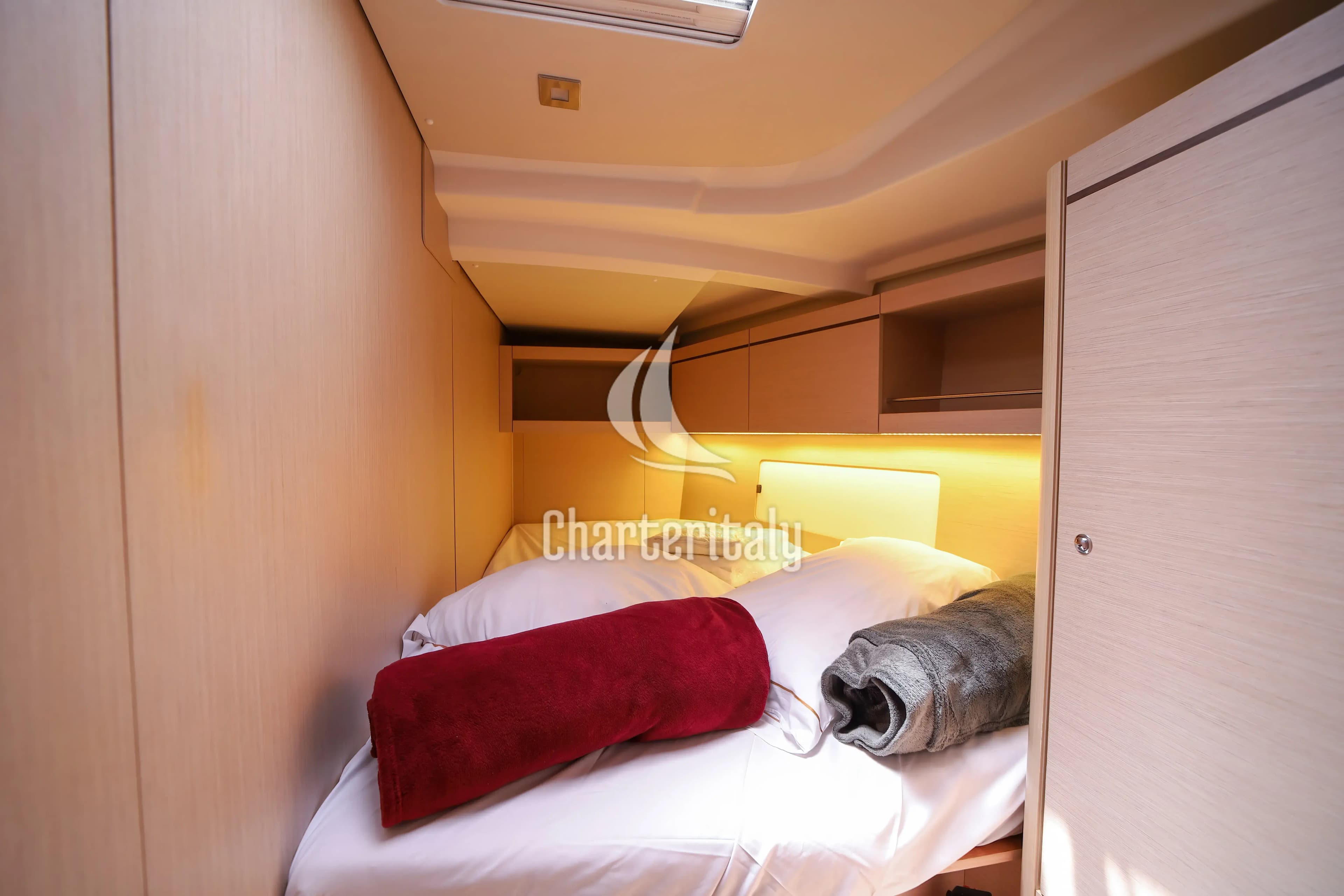Oceanis 46.1 - Eirene - Standard line - 11