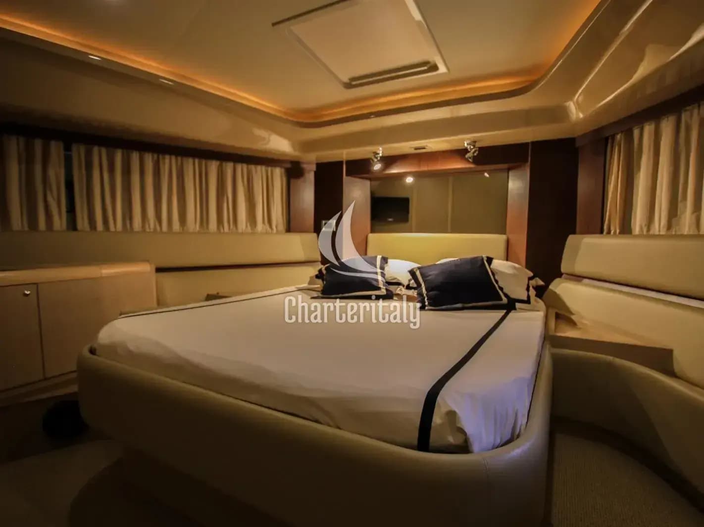 Ferretti 591 - Borna I - 13