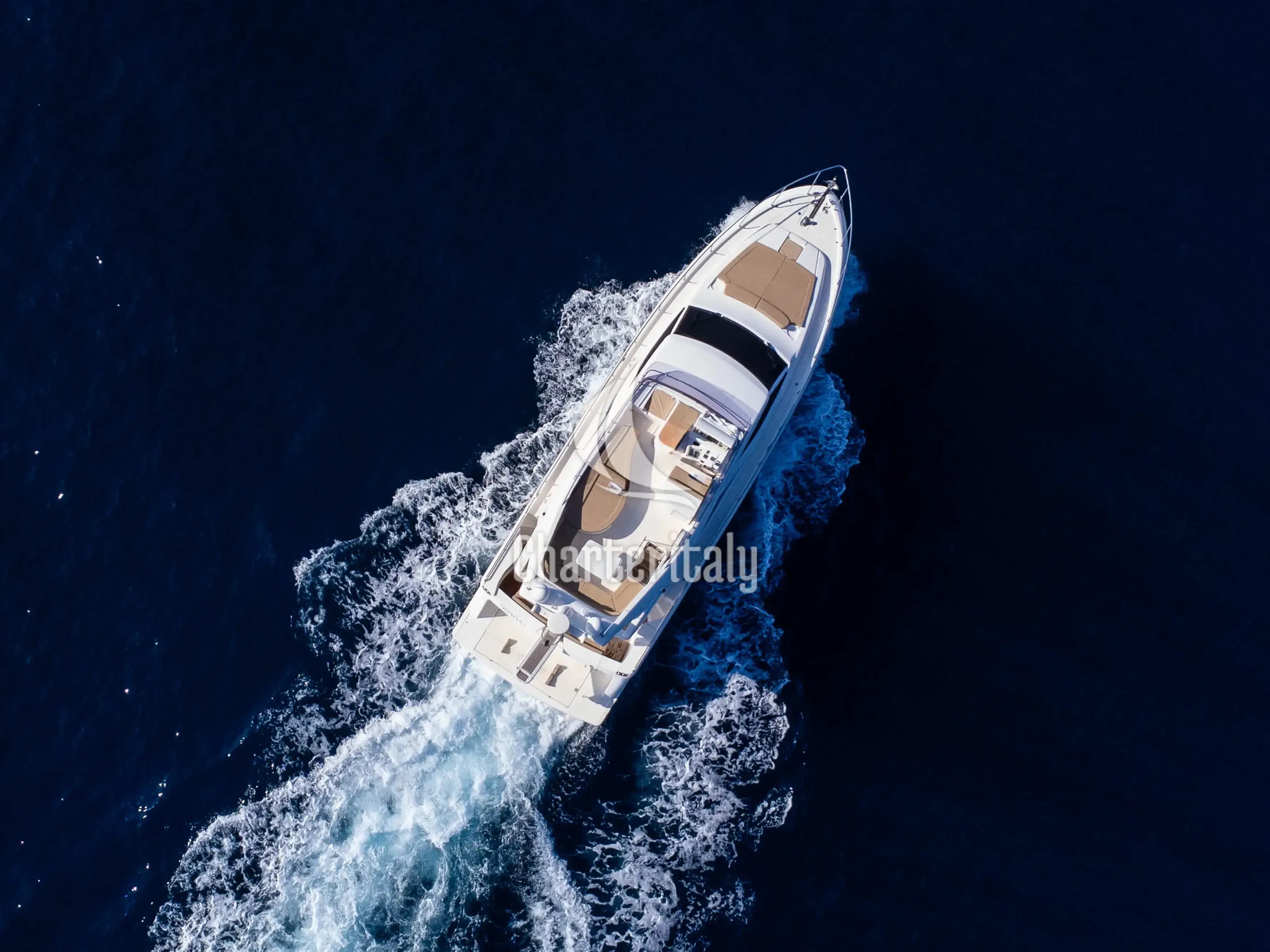 Ferretti 591 - Borna I - 2