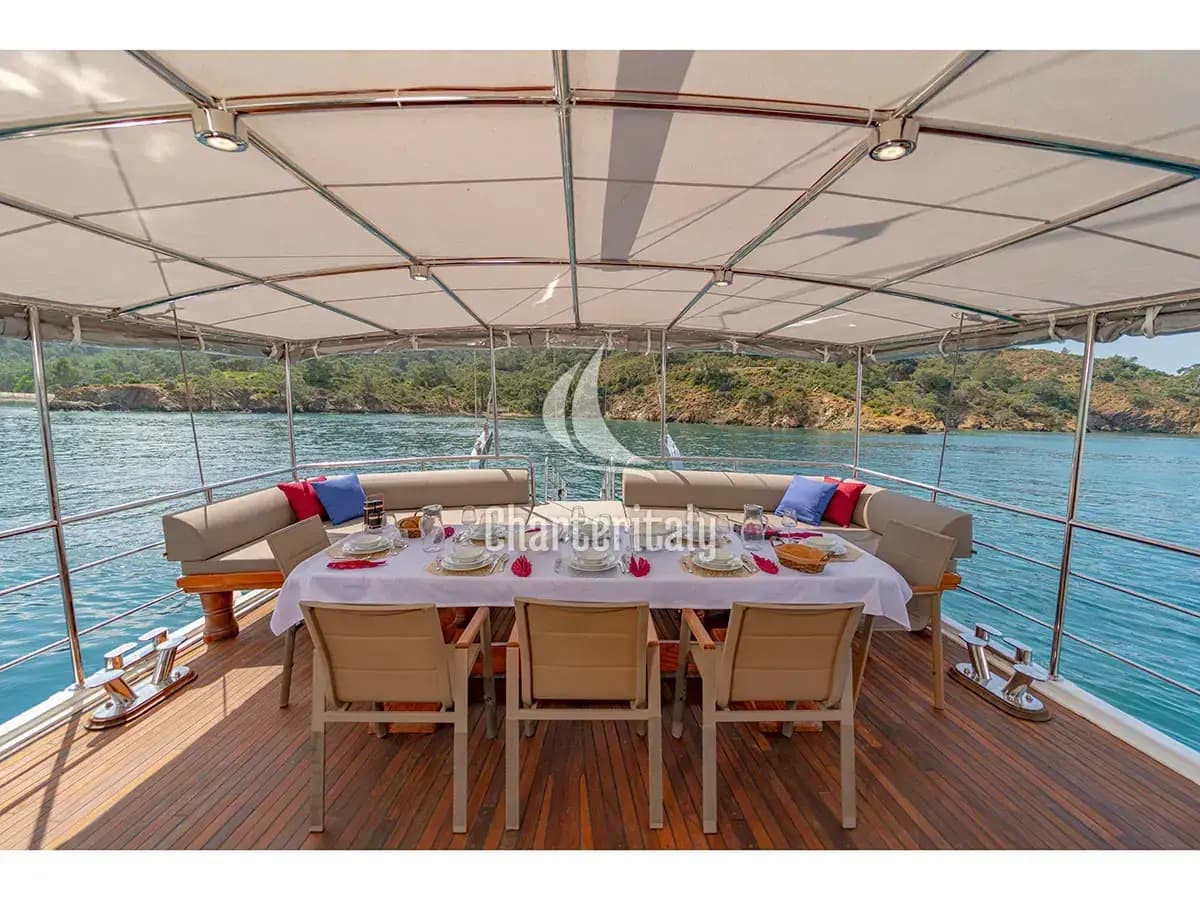 Gulet - Bir Deniz Masali - 4