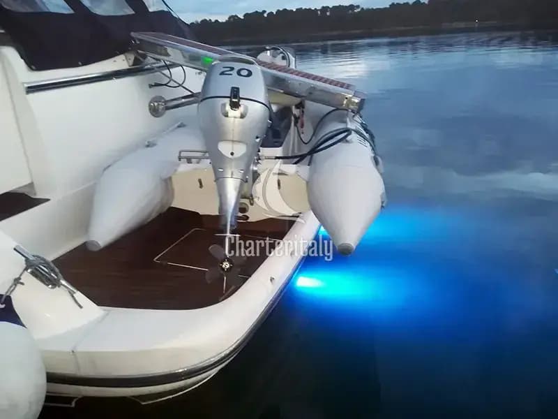Fairlane Phantom 50 - Luna IV - 20