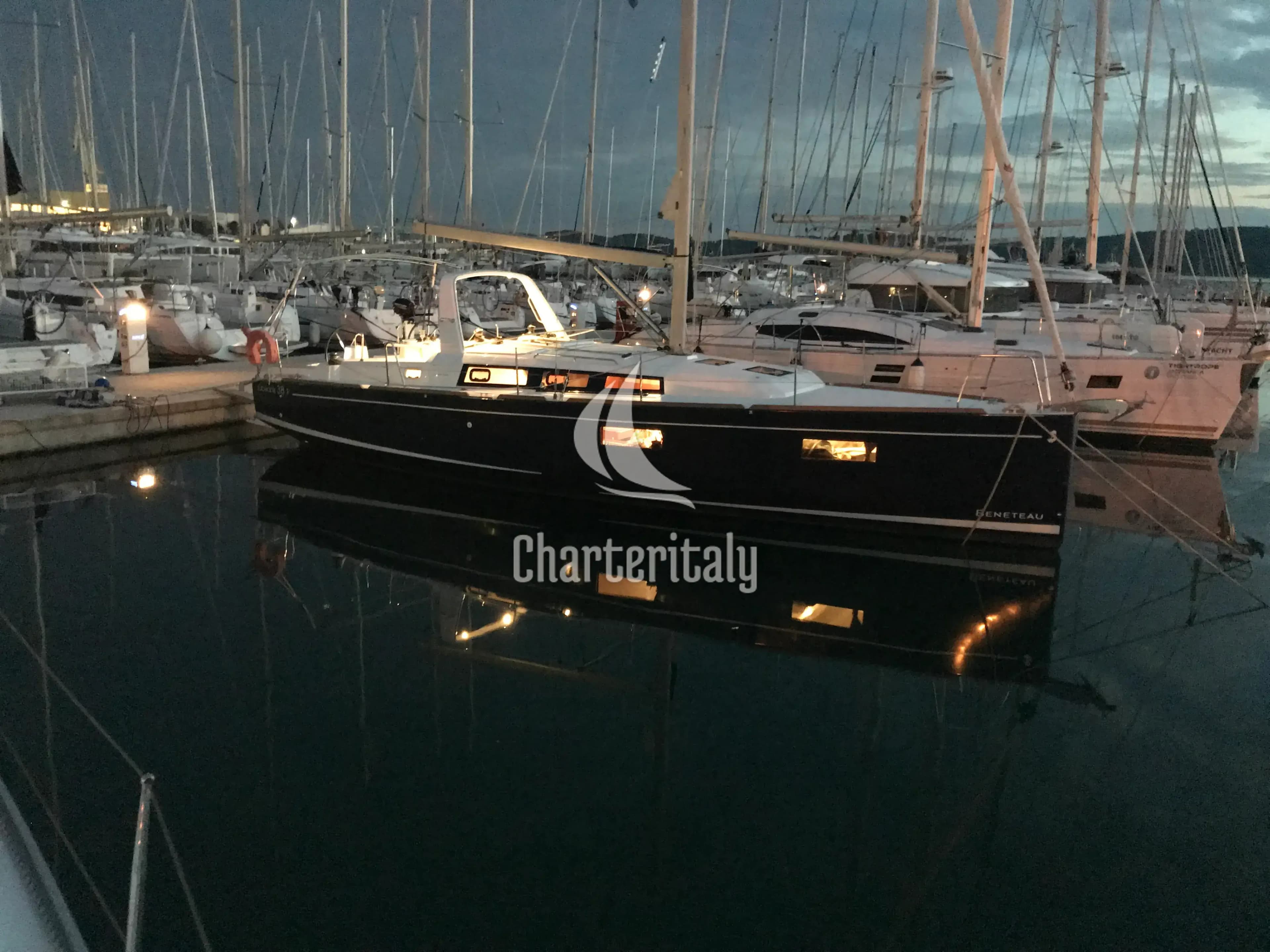 Oceanis 38.1 - Baby Dory - 1