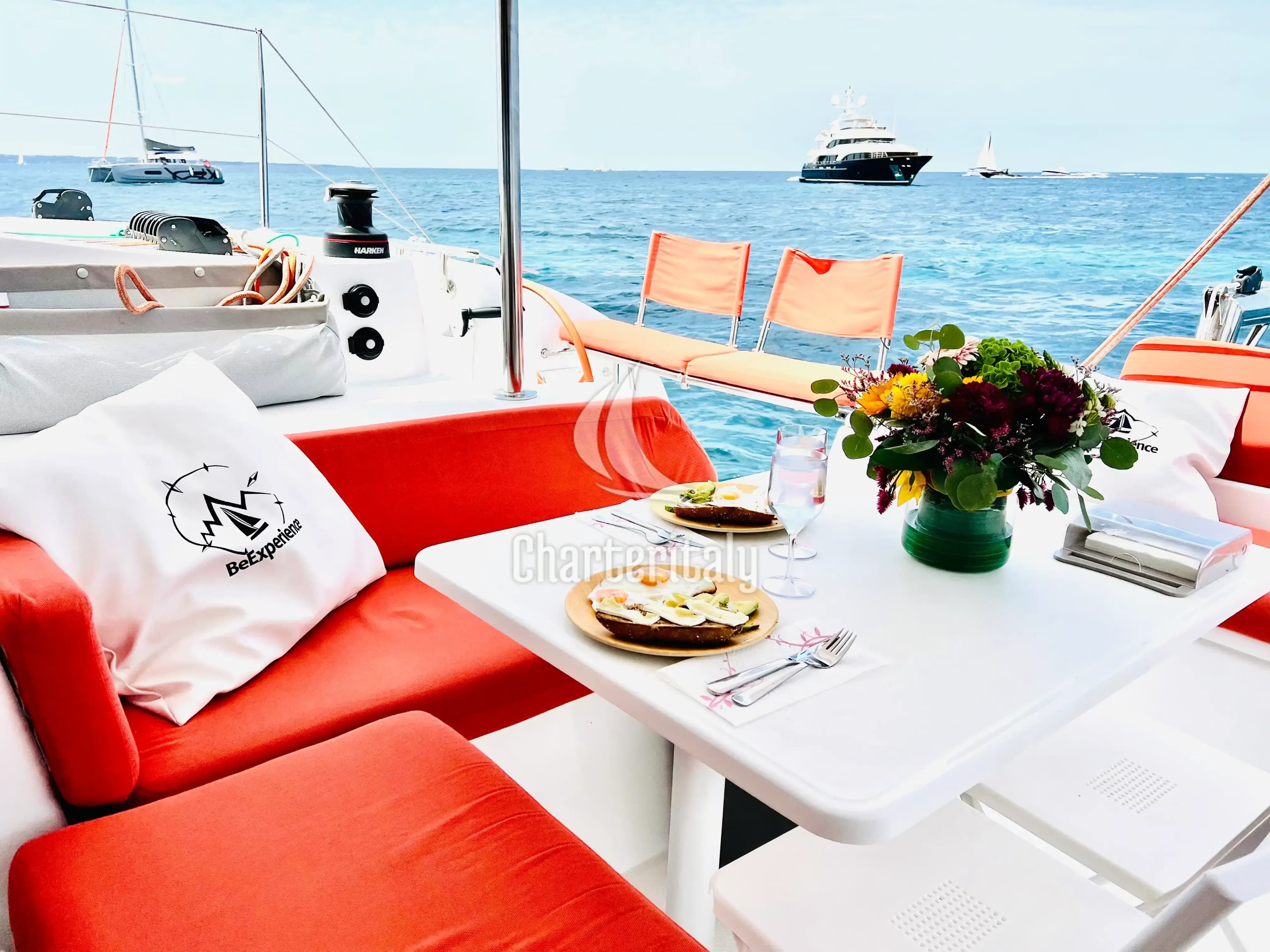 Excess 11 - MOANA Denia BAREBOAT - 21