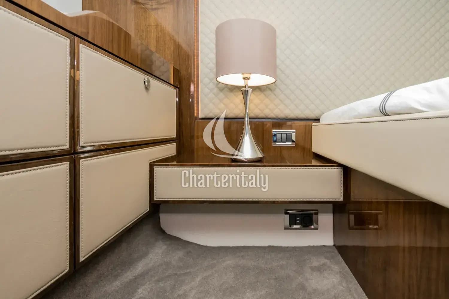 Fairline Squadron 50 - Lady Noble - 12