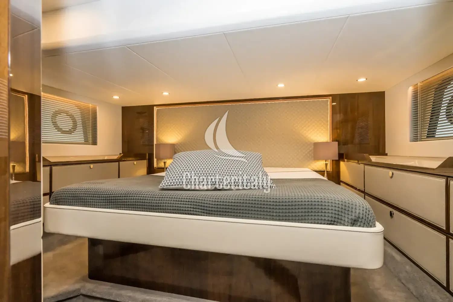 Fairline Squadron 50 - Lady Noble - 13