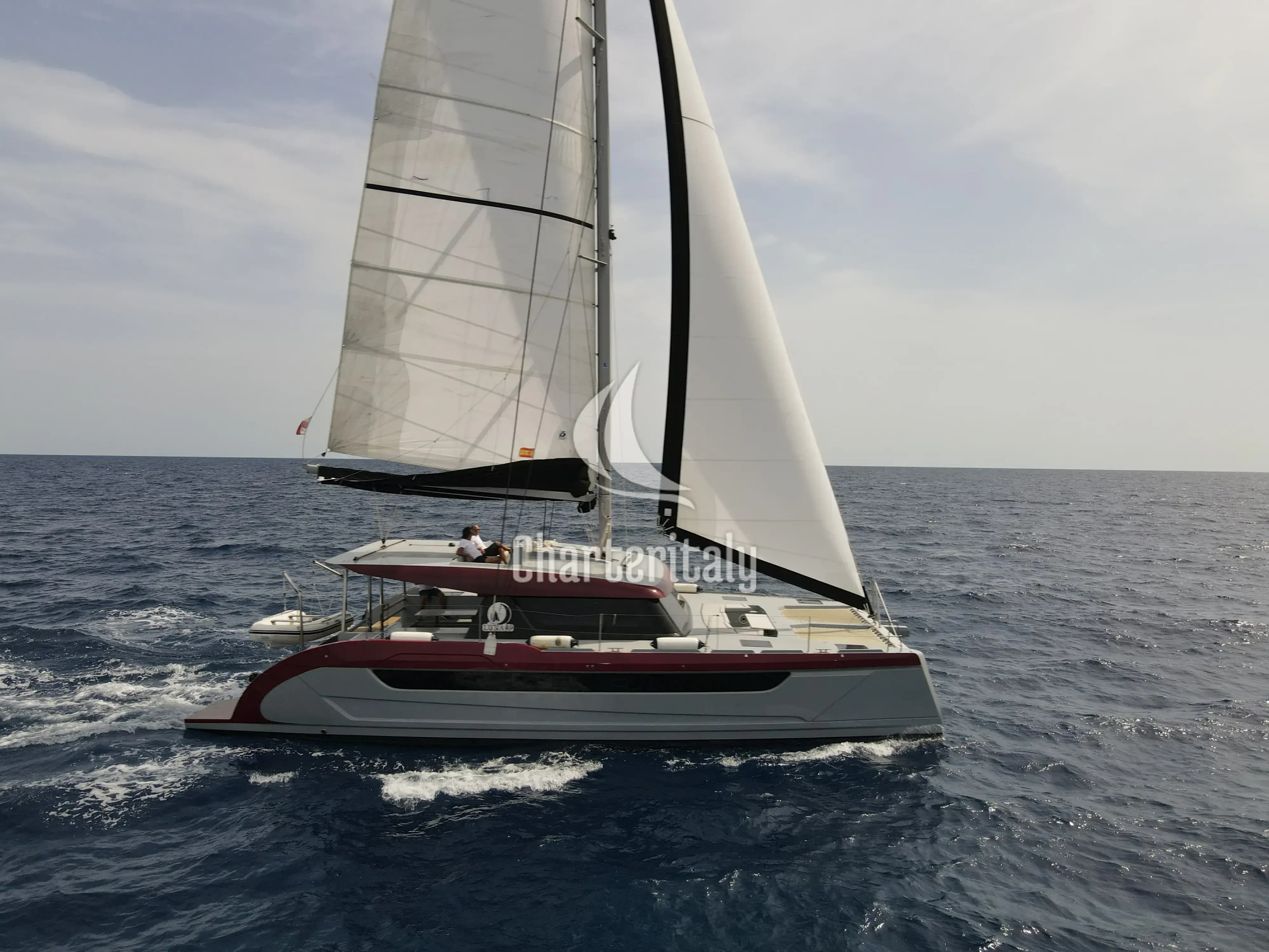 Luna 49 - KATAMARAN - 29