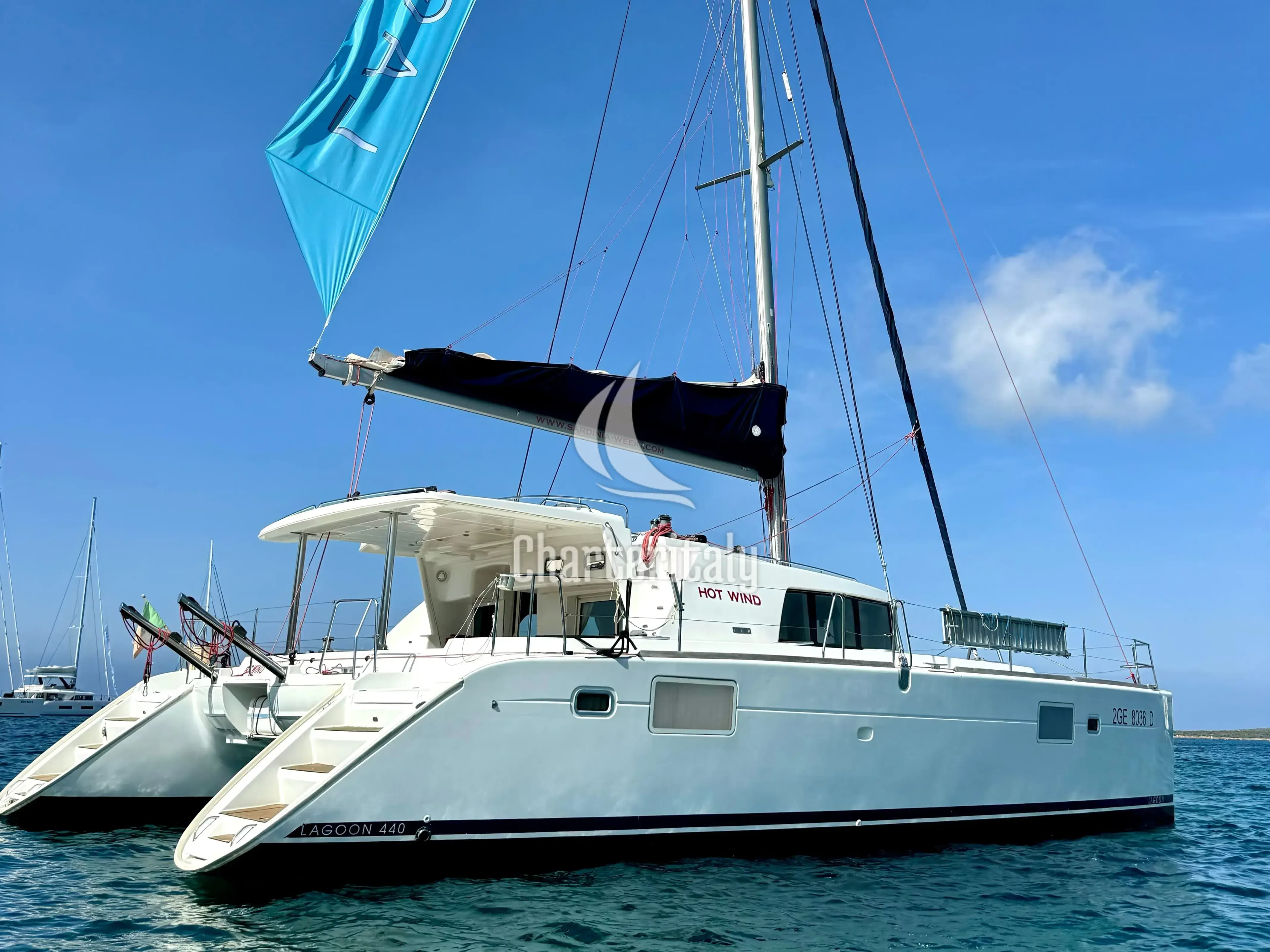 Lagoon 440 - Hot Wind - 1