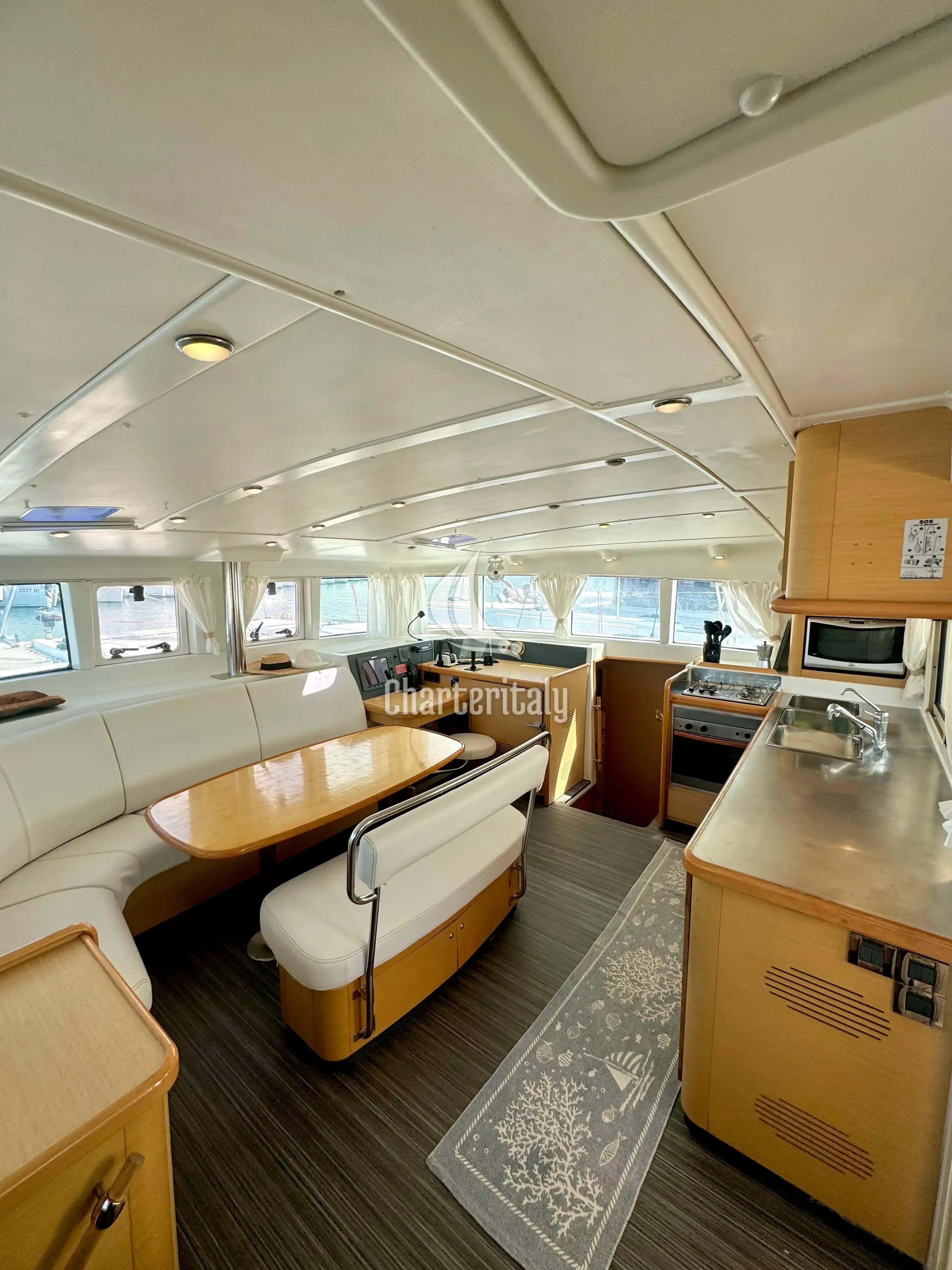 Lagoon 440 - Hot Wind - 11