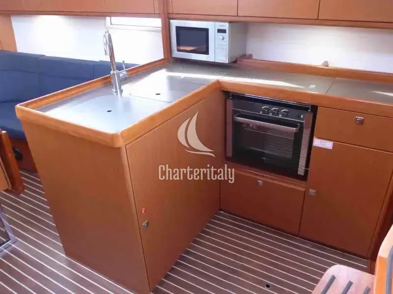 Bavaria Cruiser 37 - Blue Passion - 3