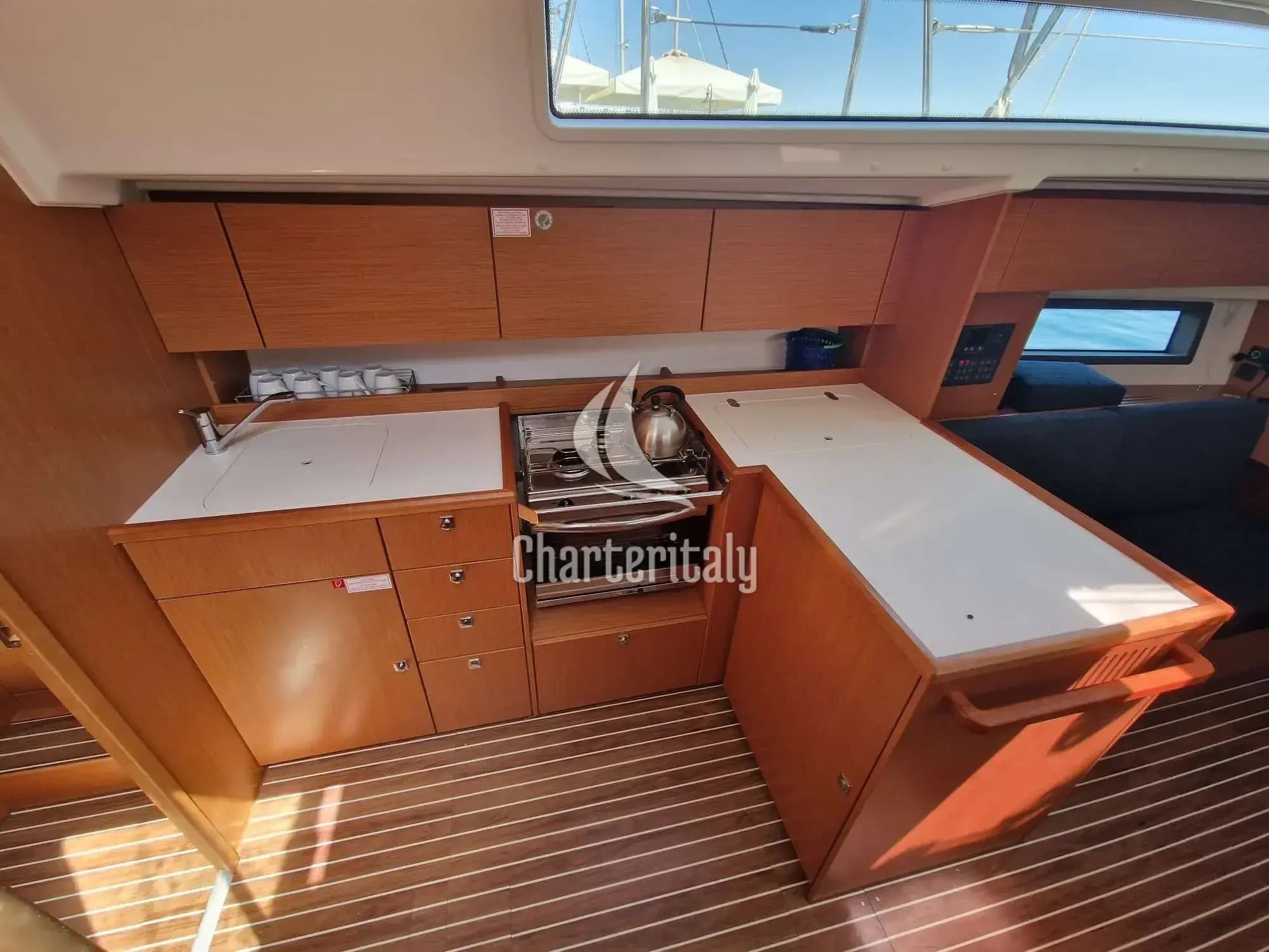 Bavaria C42 - Bavaria C42 - 6