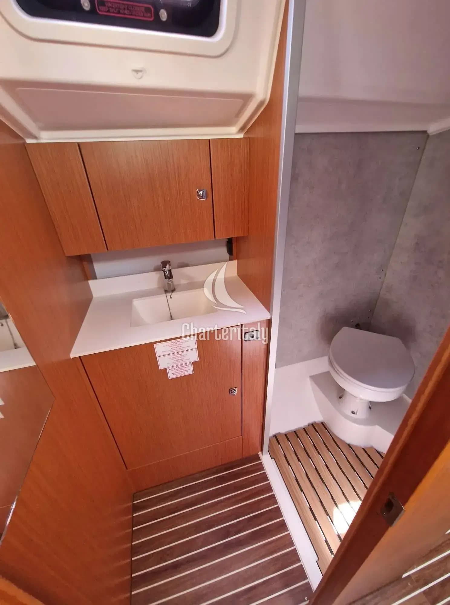 Bavaria C42 - Bavaria C42 - 4