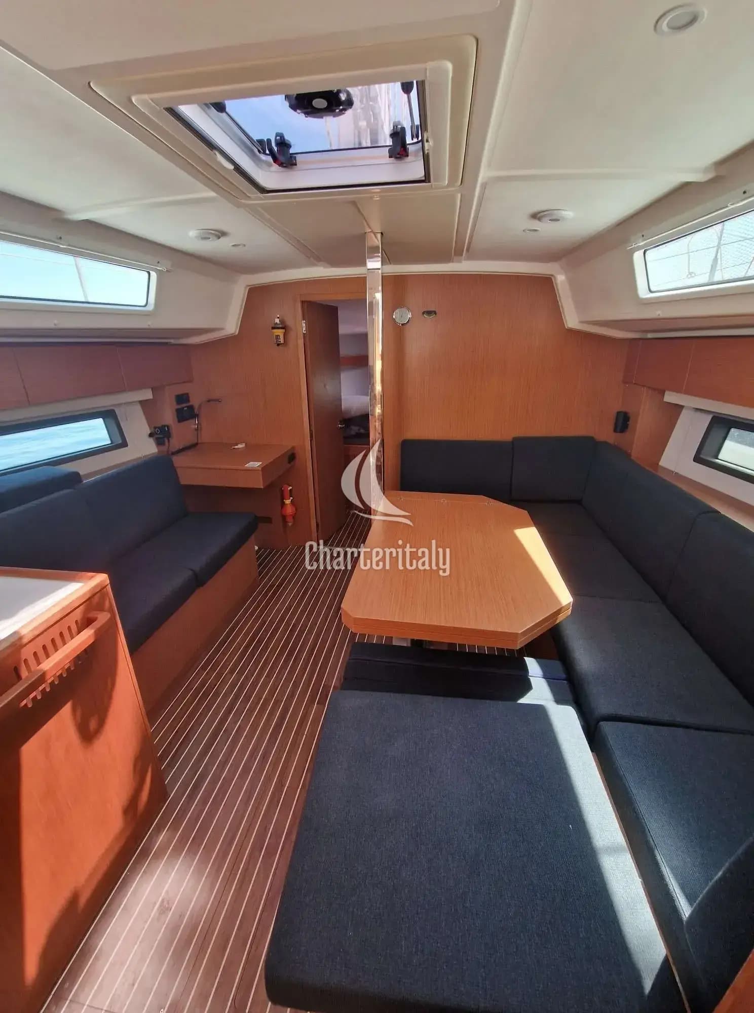 Bavaria C42 - Bavaria C42 - 3