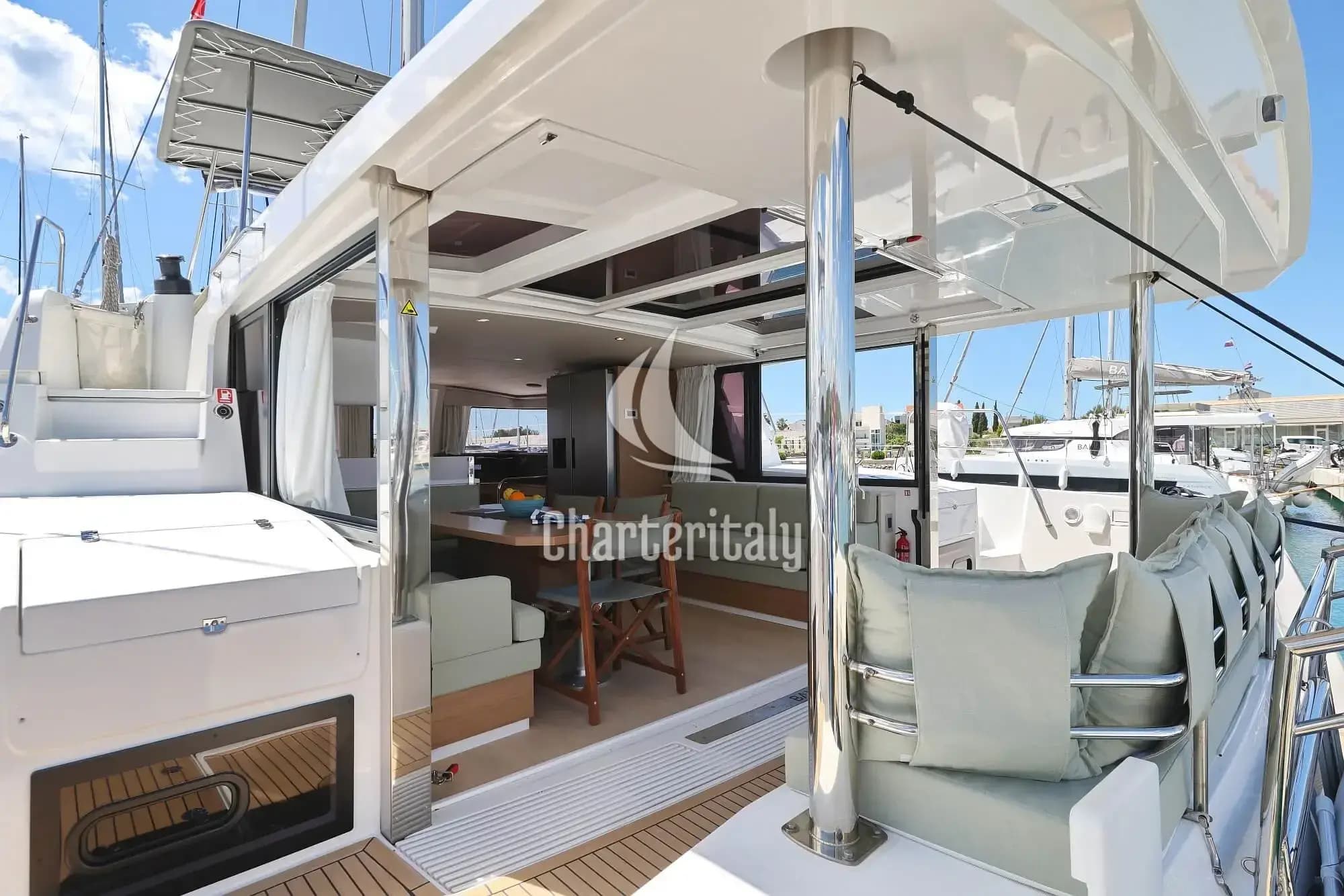 Bali 4.4 - 4 + 1 cab. - Breeze - 8
