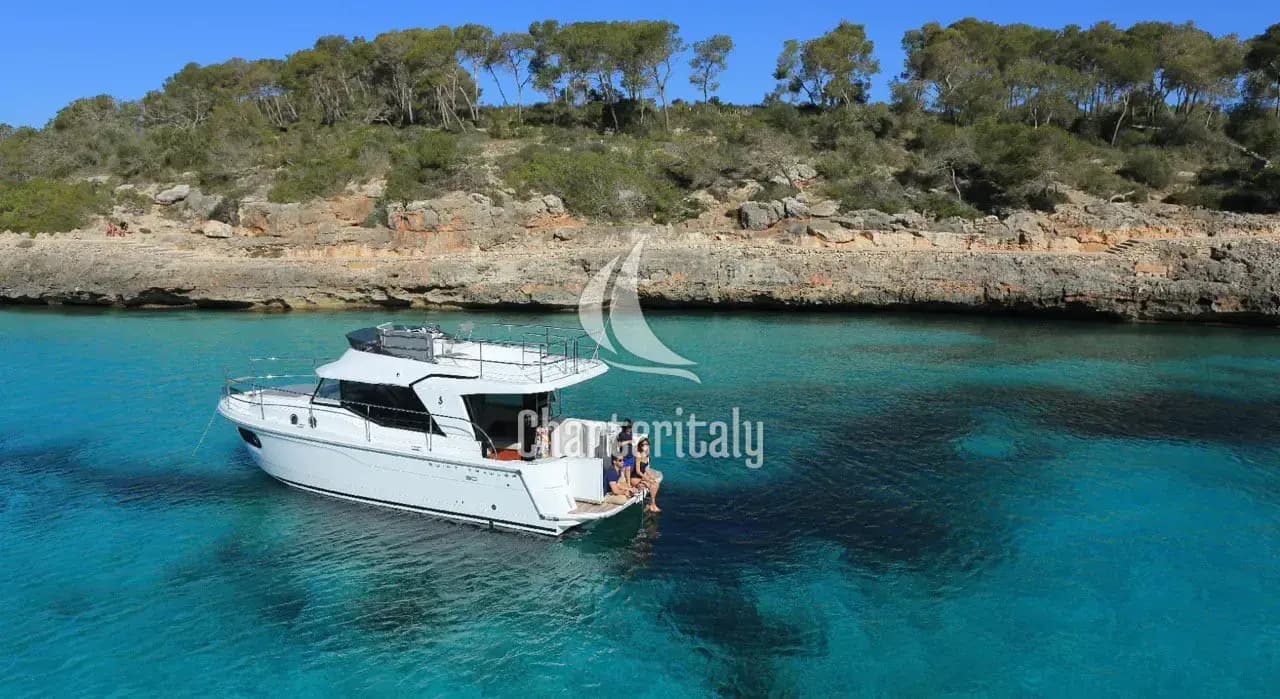 Swift Trawler 30 Fly - Anna Rosa - 11