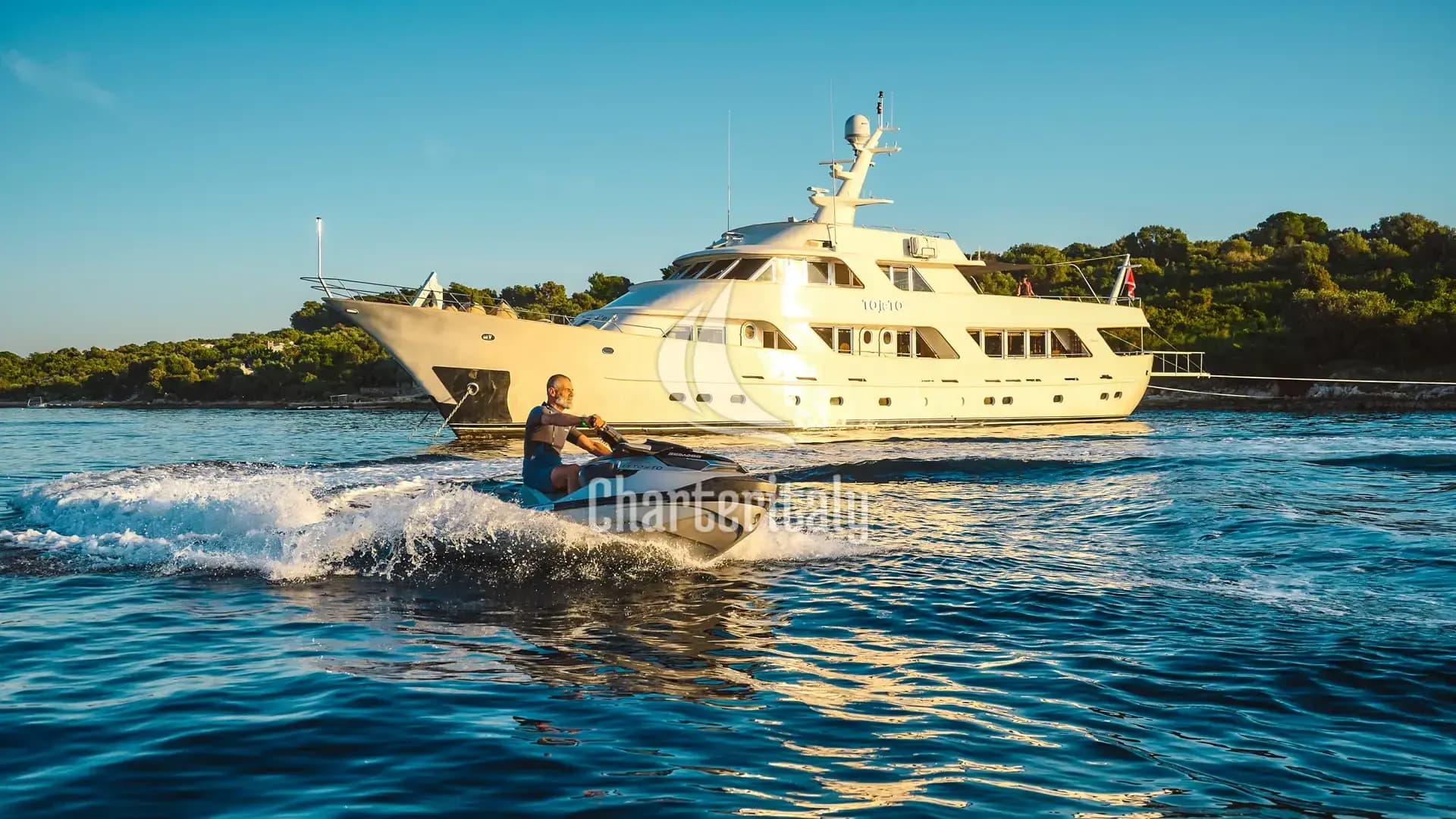 Benetti Classic 115 - To je to - 19