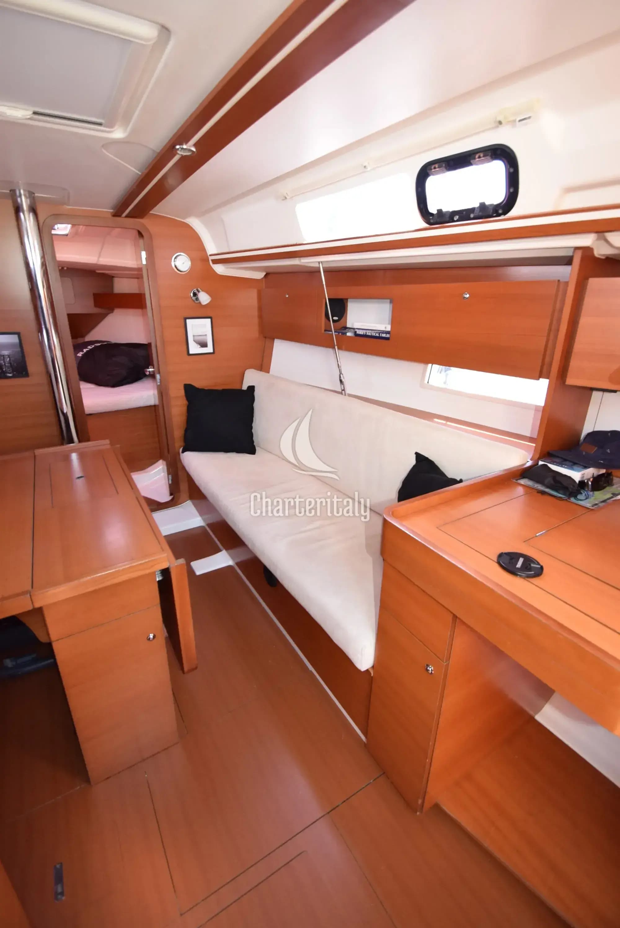 Dufour 335 Grand Large - Vittoria - 8