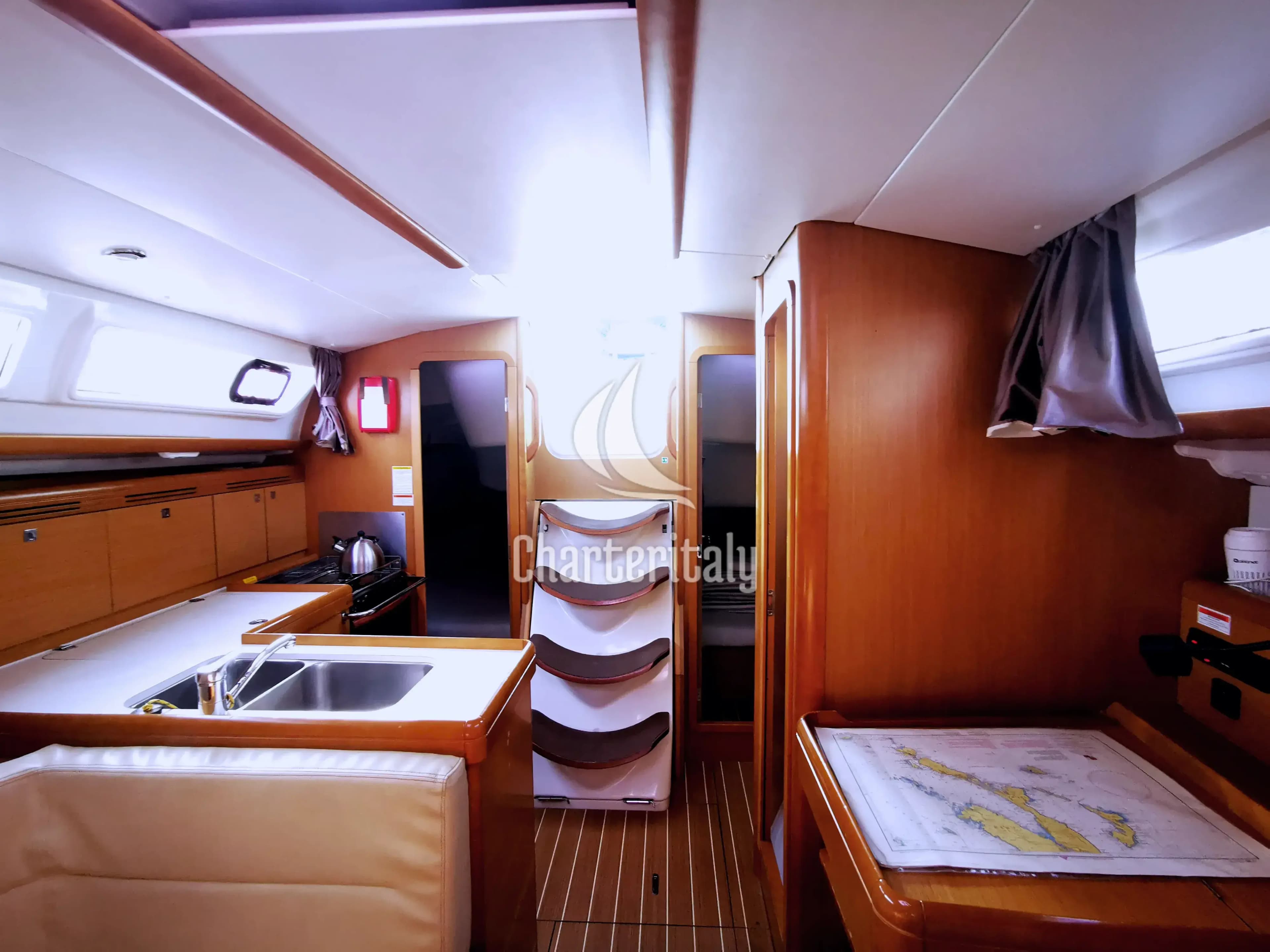 Sun Odyssey 36i - Mia - 10