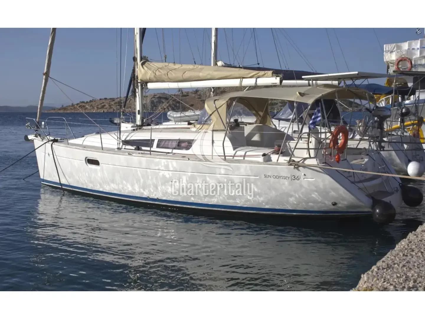 Sun Odyssey 36i - Candy - 1
