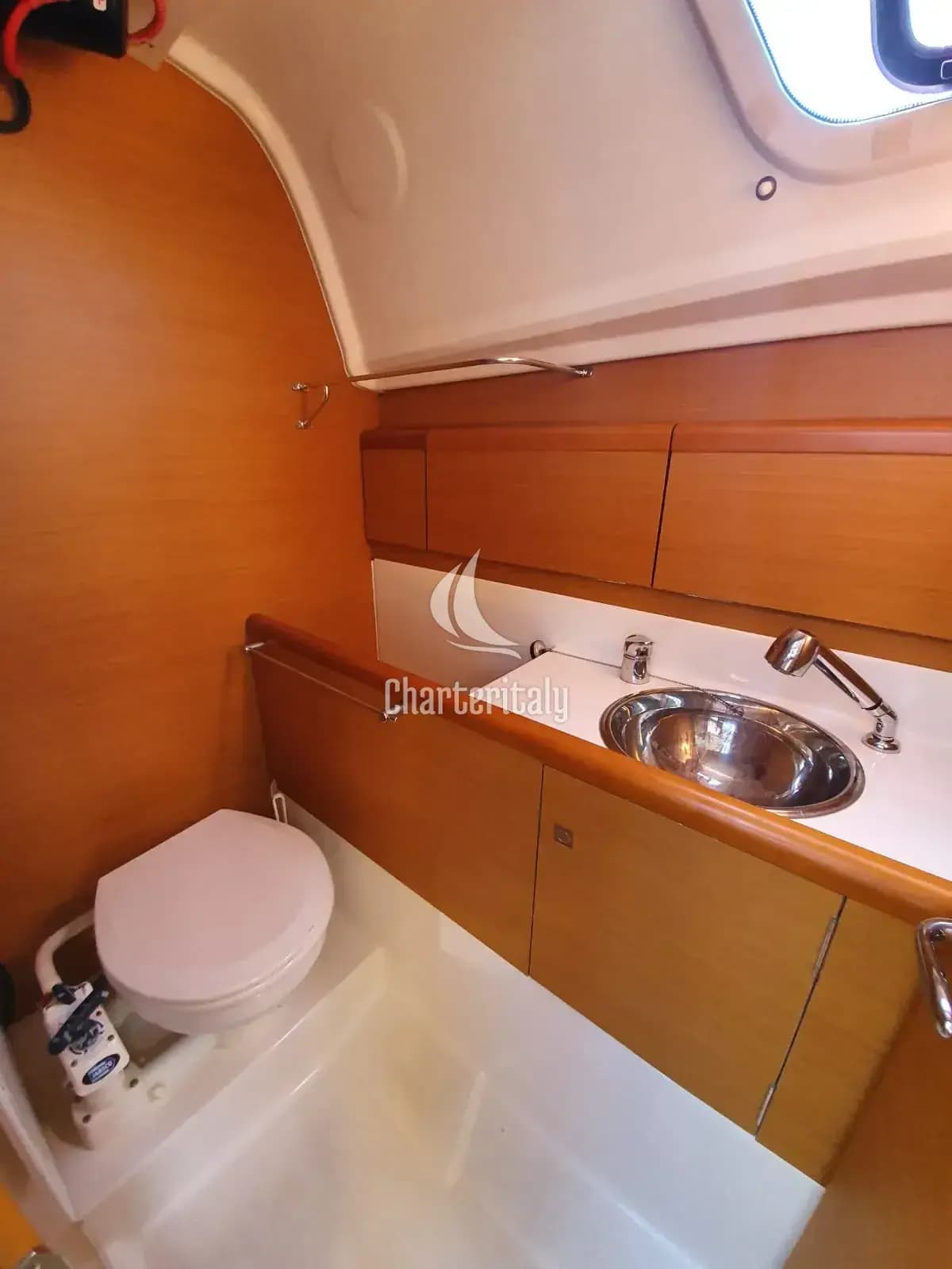 Sun Odyssey 33i - Aqua - 16