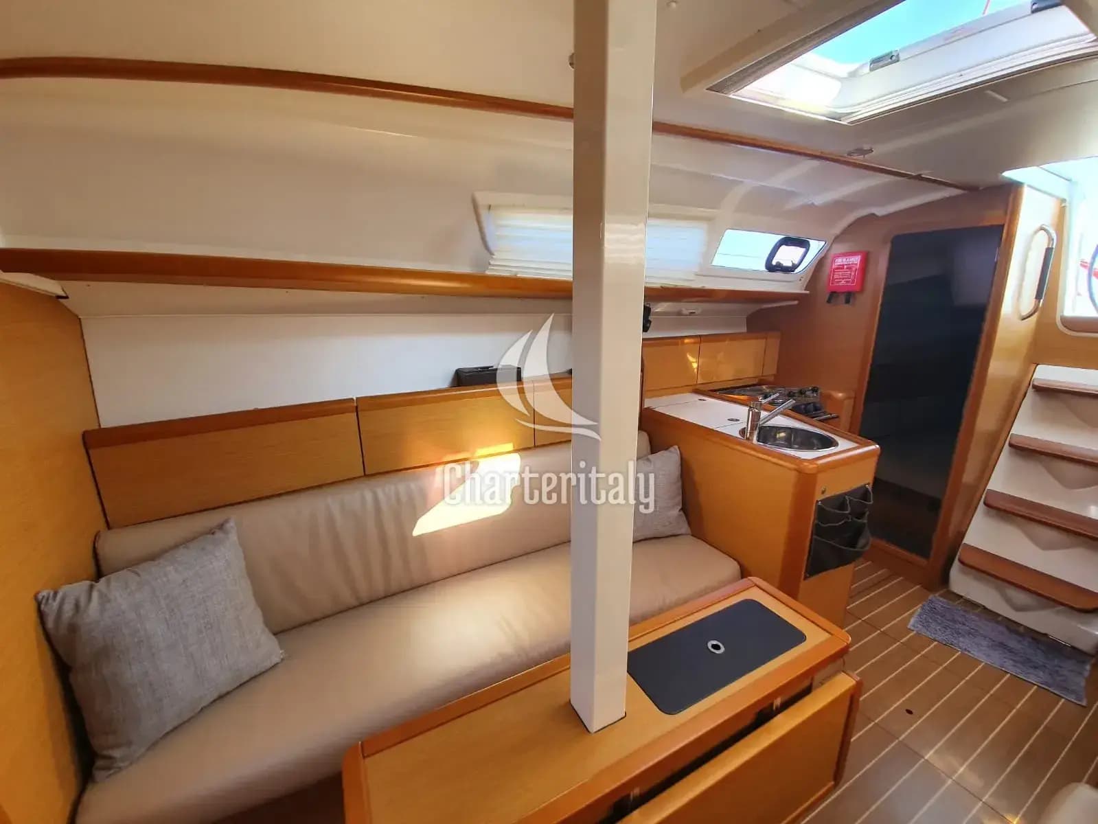 Sun Odyssey 33i - Aqua - 8