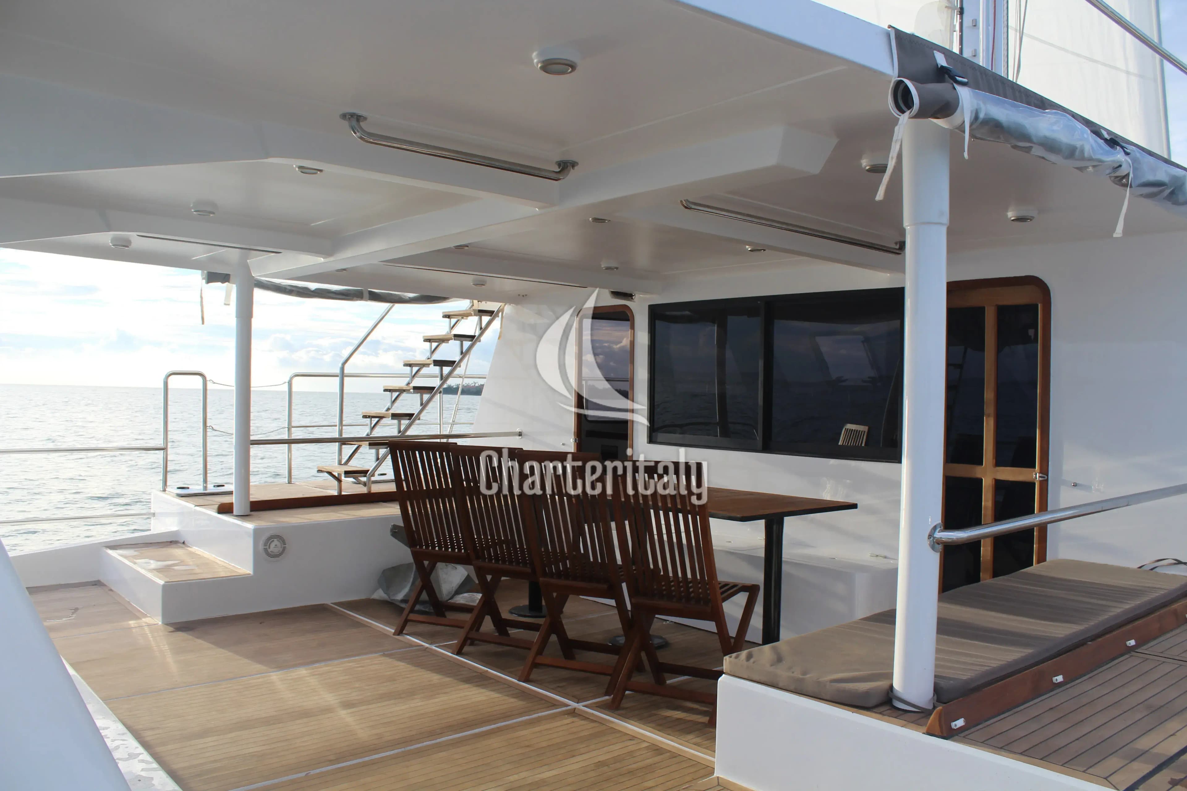 Catamaran - Crystal (Cabin 4) - 2