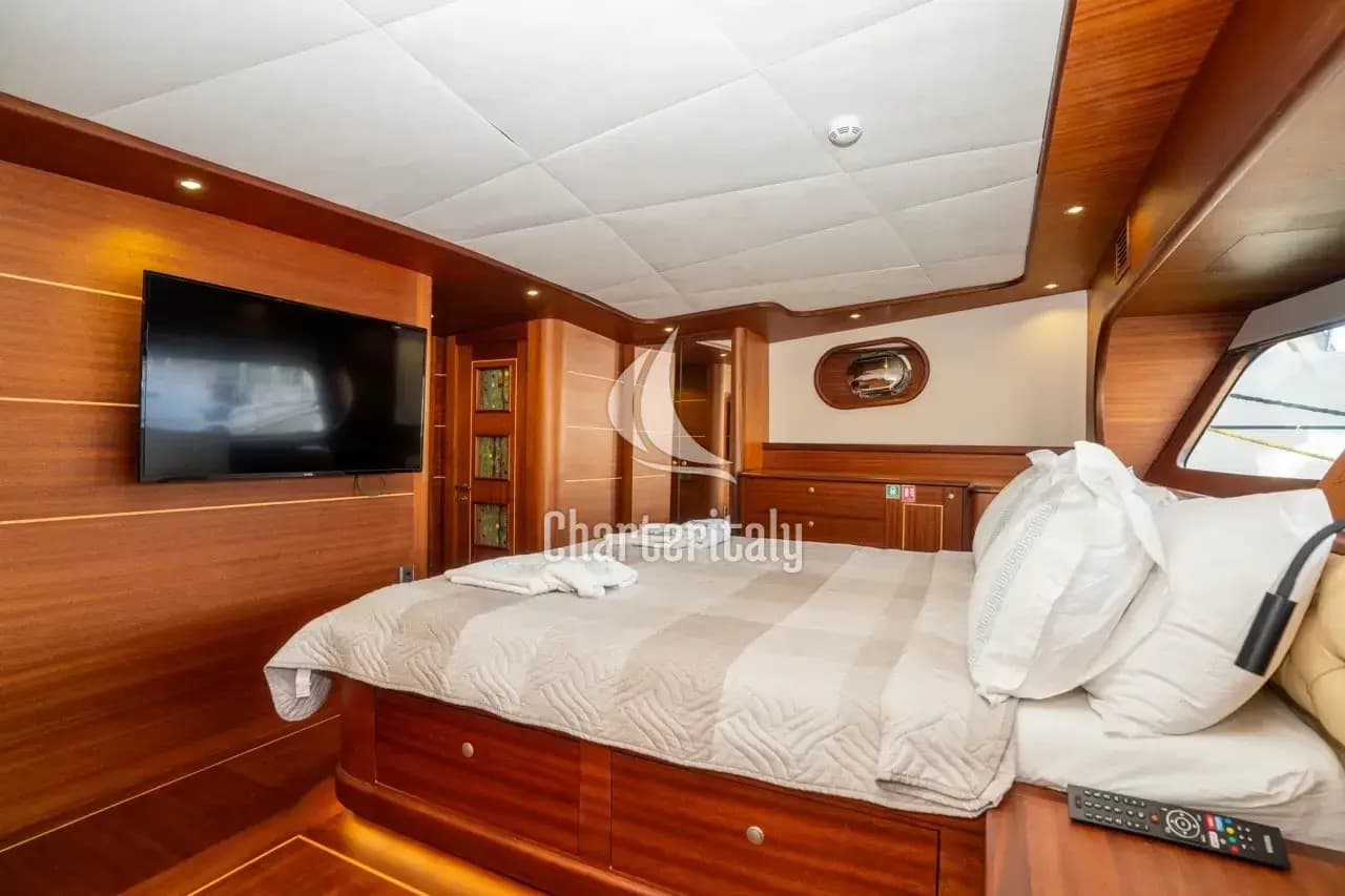 Custom built 183 - CARPEDIEM CORAL - 18