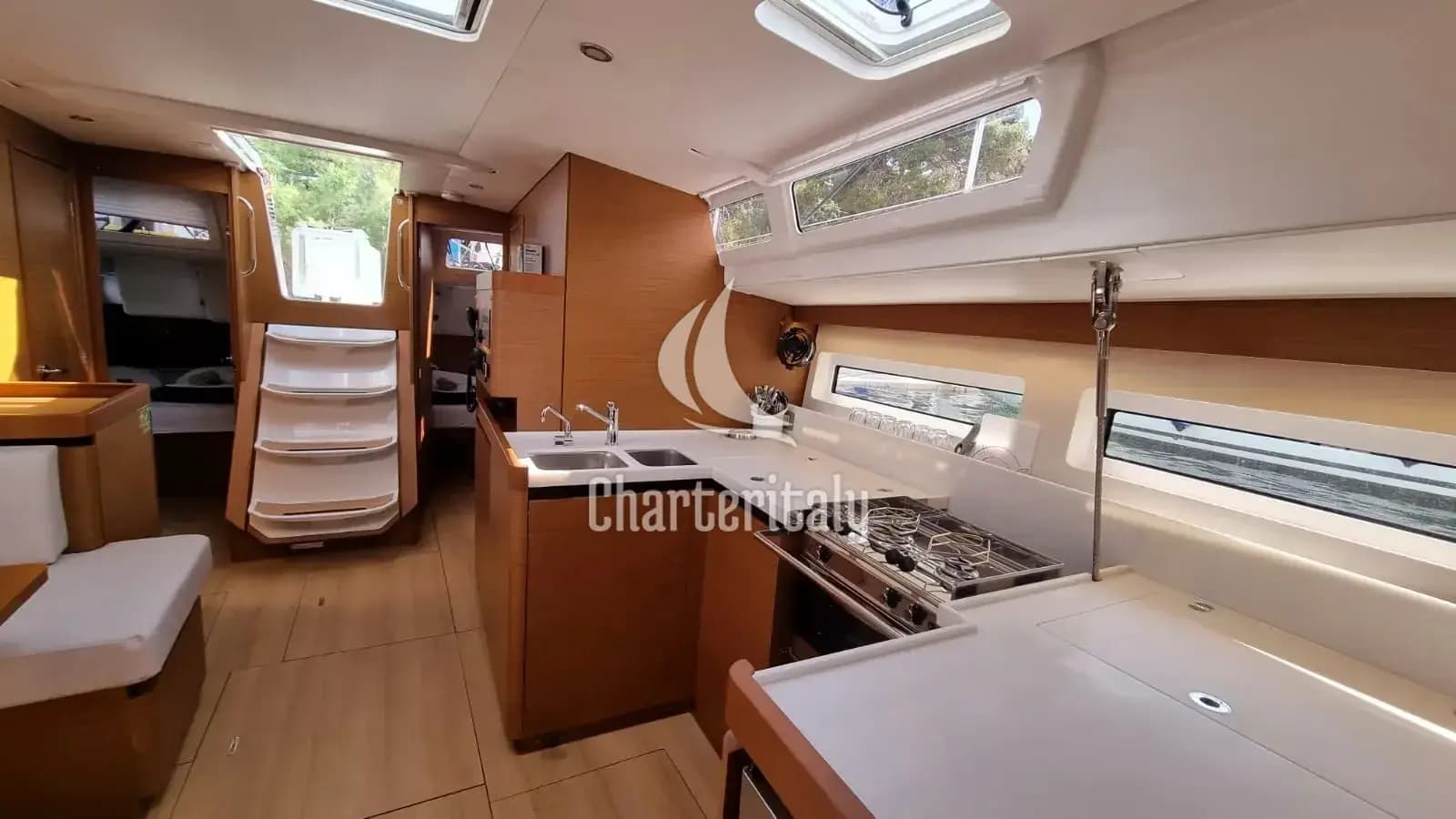 Sun Odyssey 490 - Izzy - 37