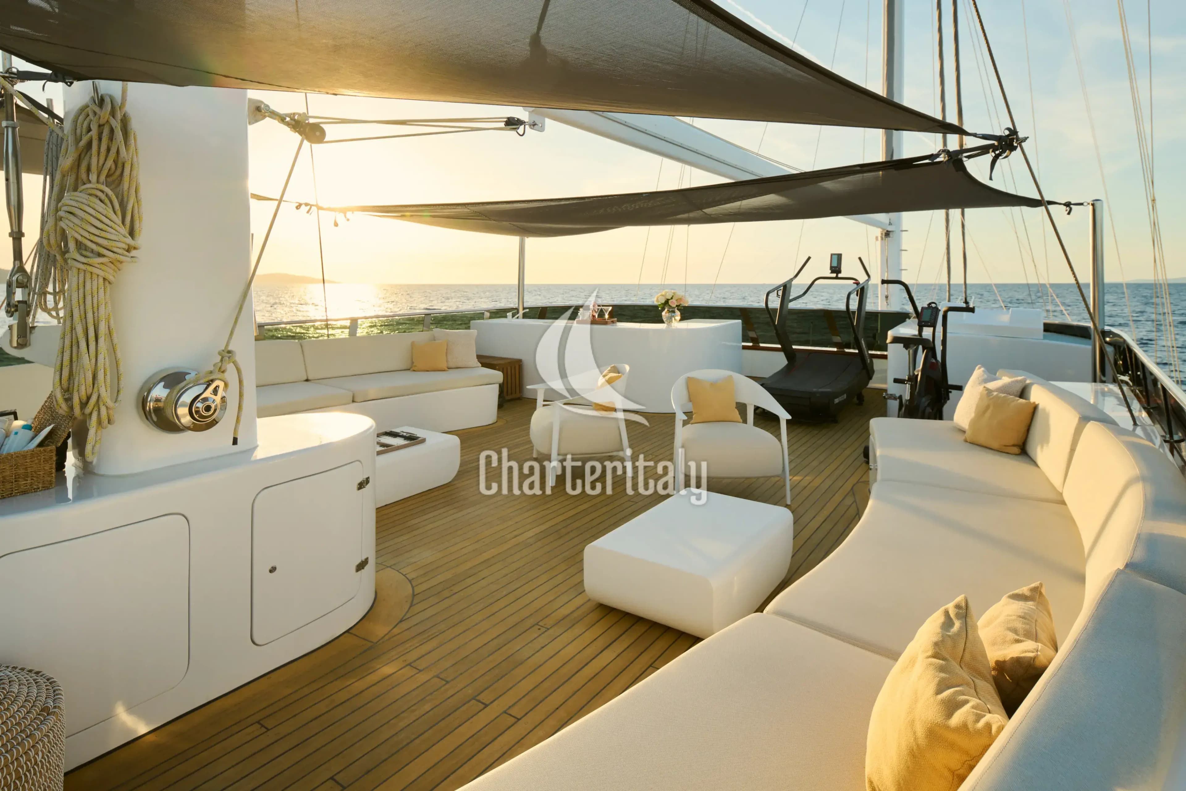 Motor sailer - Lady Gita - 37