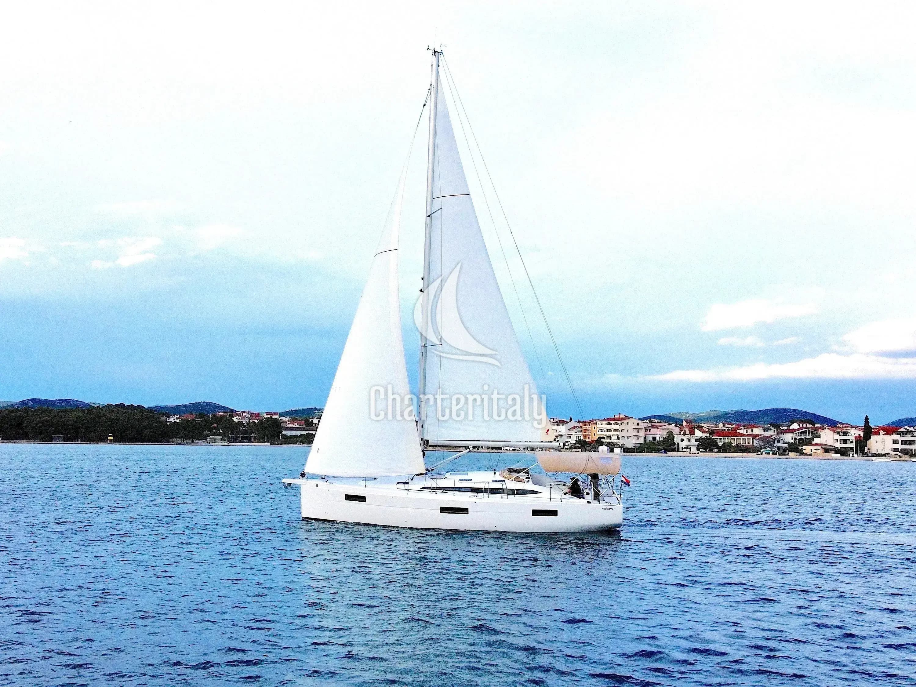 Elan 45 - AURA - 1