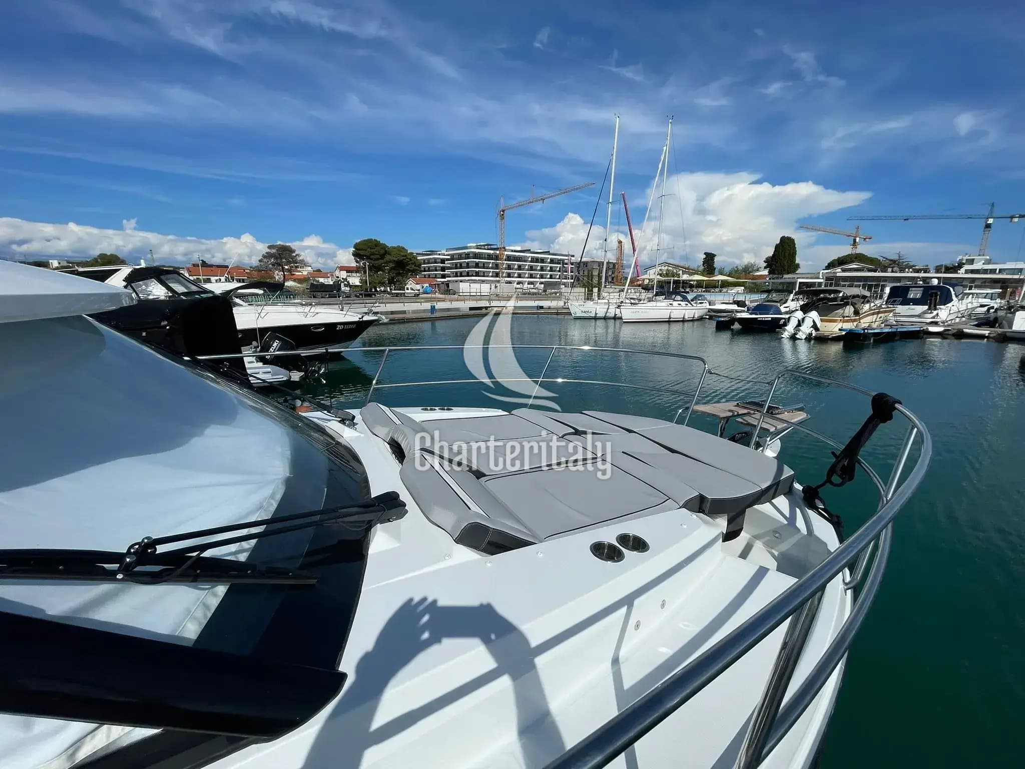 Merry Fisher 895 - Miami Vice - 11