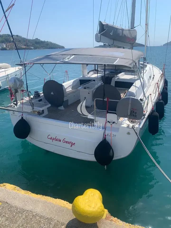 Oceanis 51.1 - 5 + 1 cab. - Captain George - 3