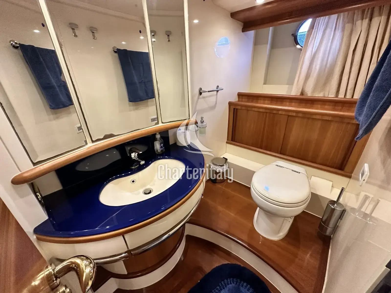 Azimut 62 Evolution - L'Eclair 3 - 12