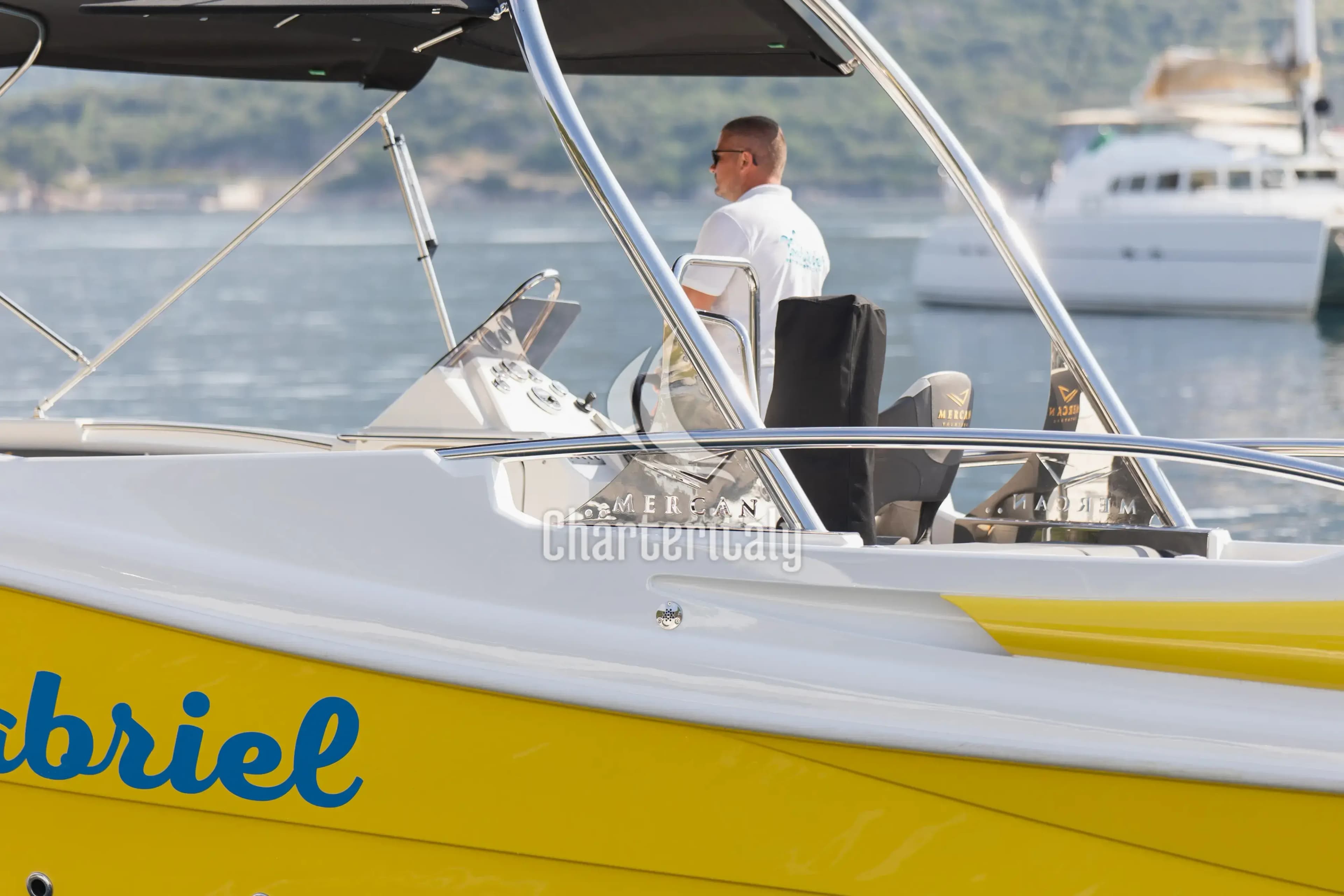 Motorboat - Comfort - 16