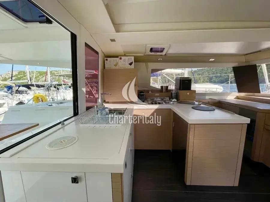 Fountaine Pajot Astrea 42 - Flavia Augusta - 7