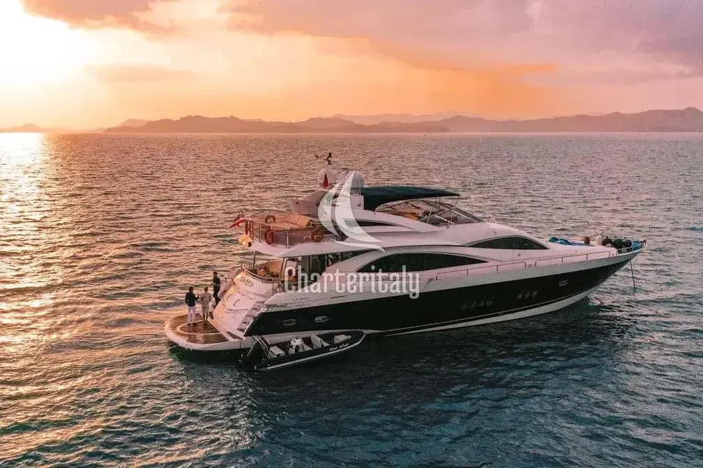Sunseeker 90 - Major Affair - 32