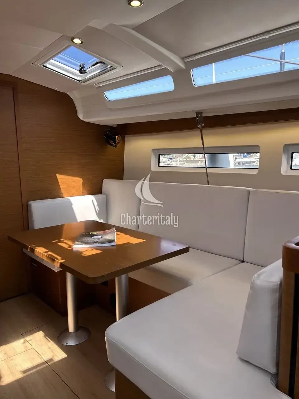 Sun Odyssey 440 - 4 cab. - Ares - 9