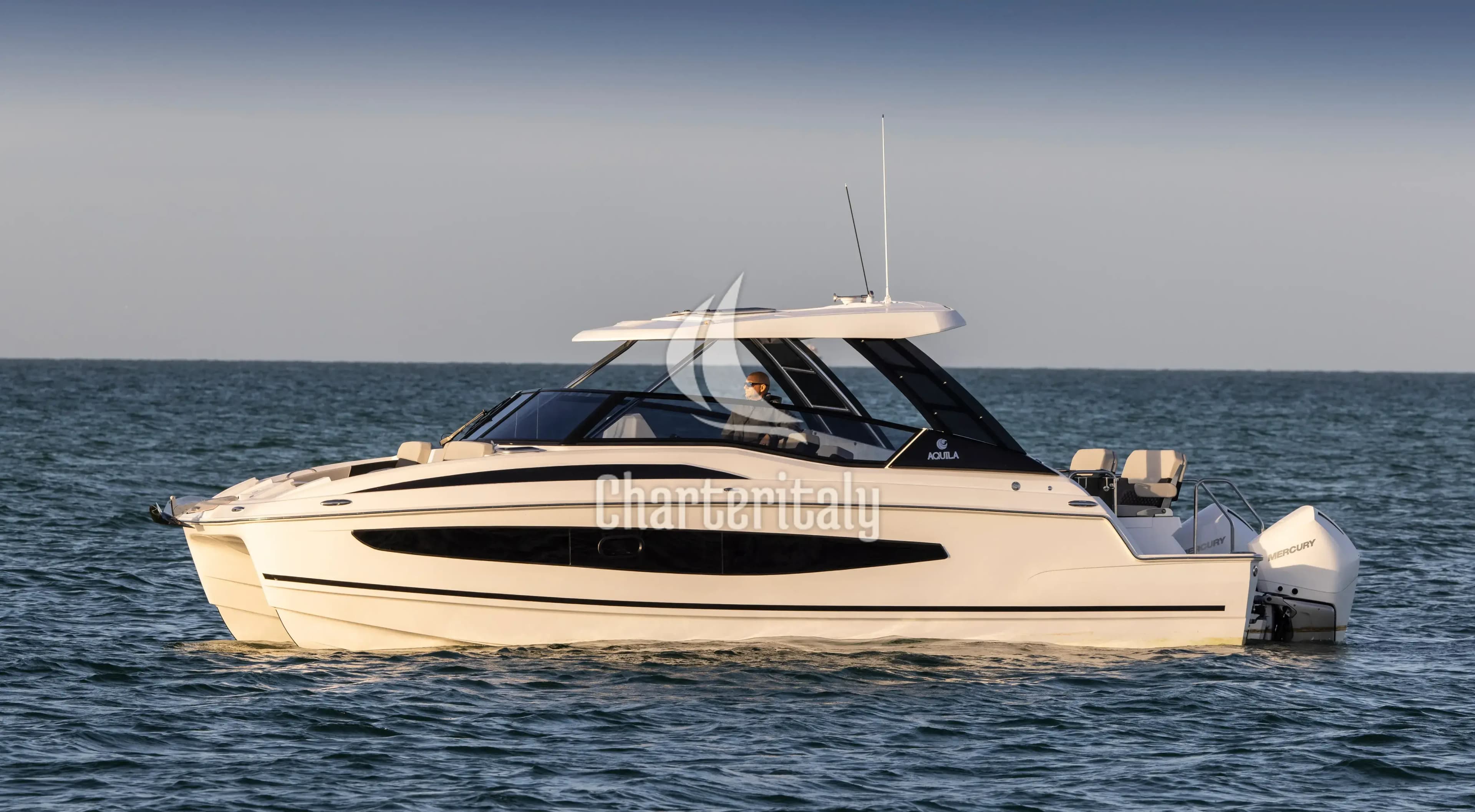 Aquila 32 Sport - BATCAT - 6