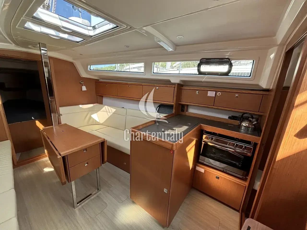 Bavaria Cruiser 34 - 2 cab. - 3 Lune - 6