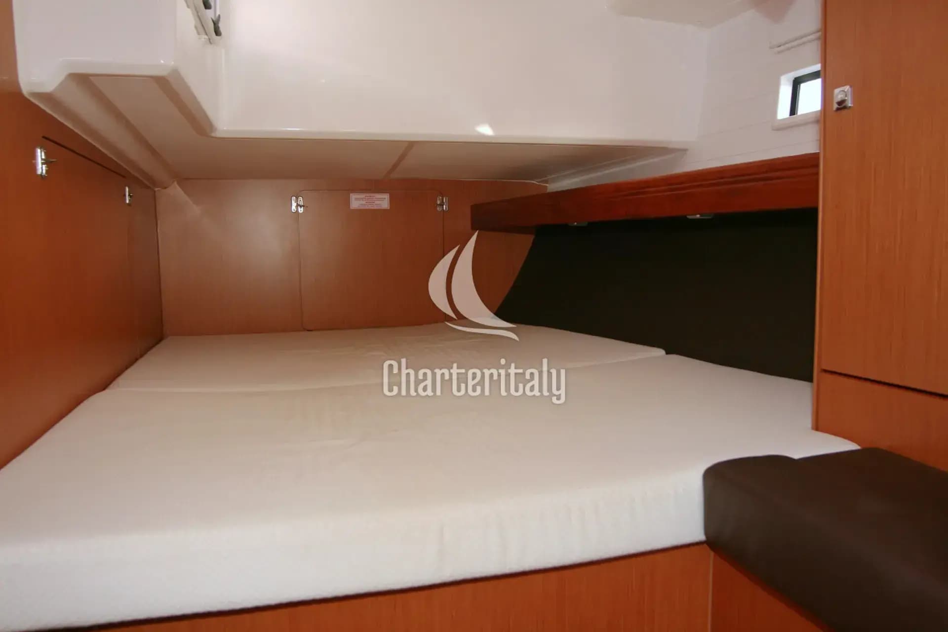 Bavaria Cruiser 46 - Beef - 7