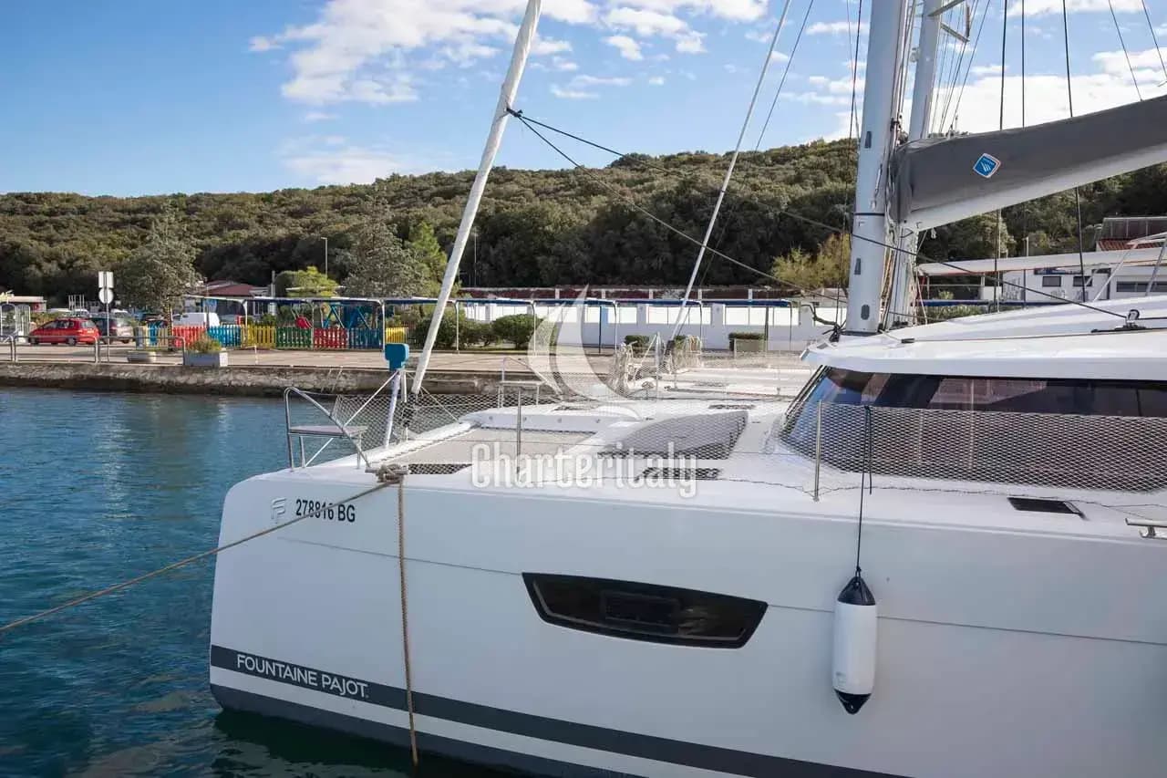 Fountaine Pajot Astrea 42 - Follow the Sun - 6