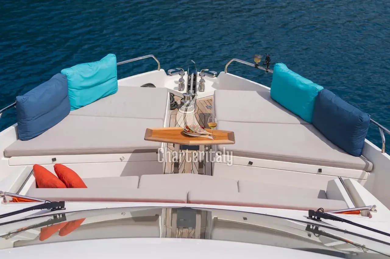 Numarine 62 Flybridge - Journey - 11