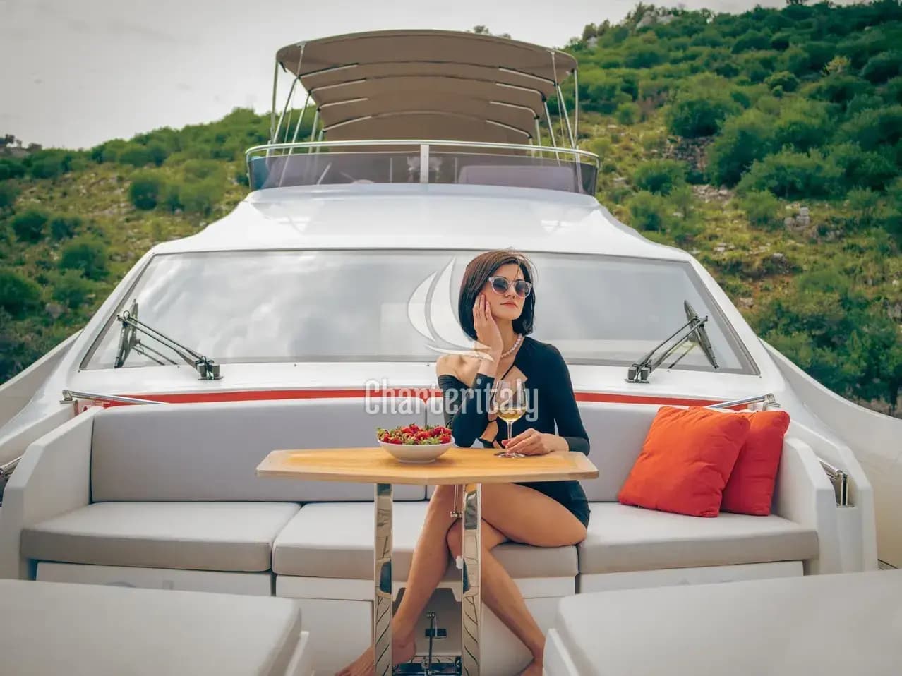 Numarine 62 Flybridge - Journey - 13