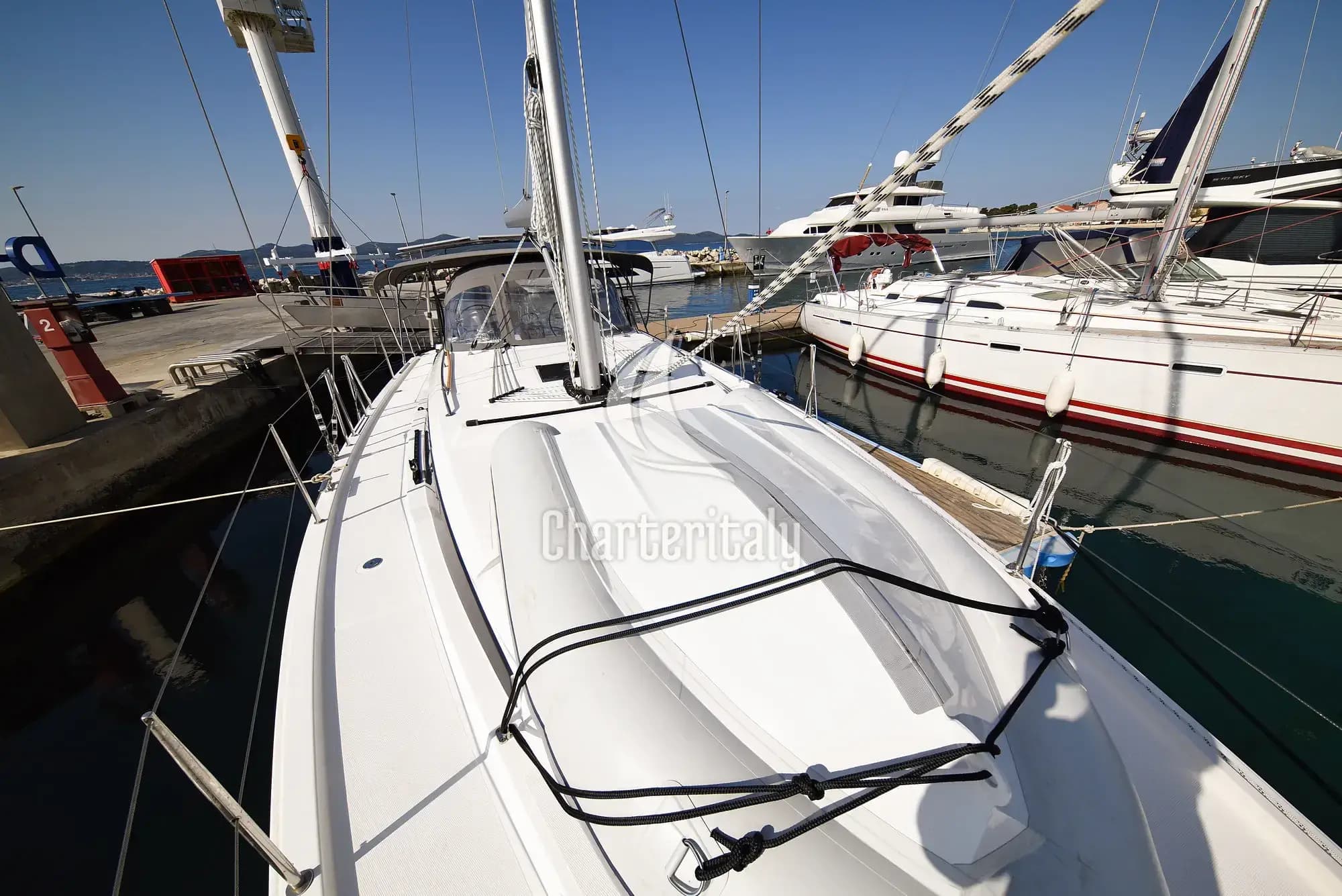 Bavaria C42 - Dna - 18