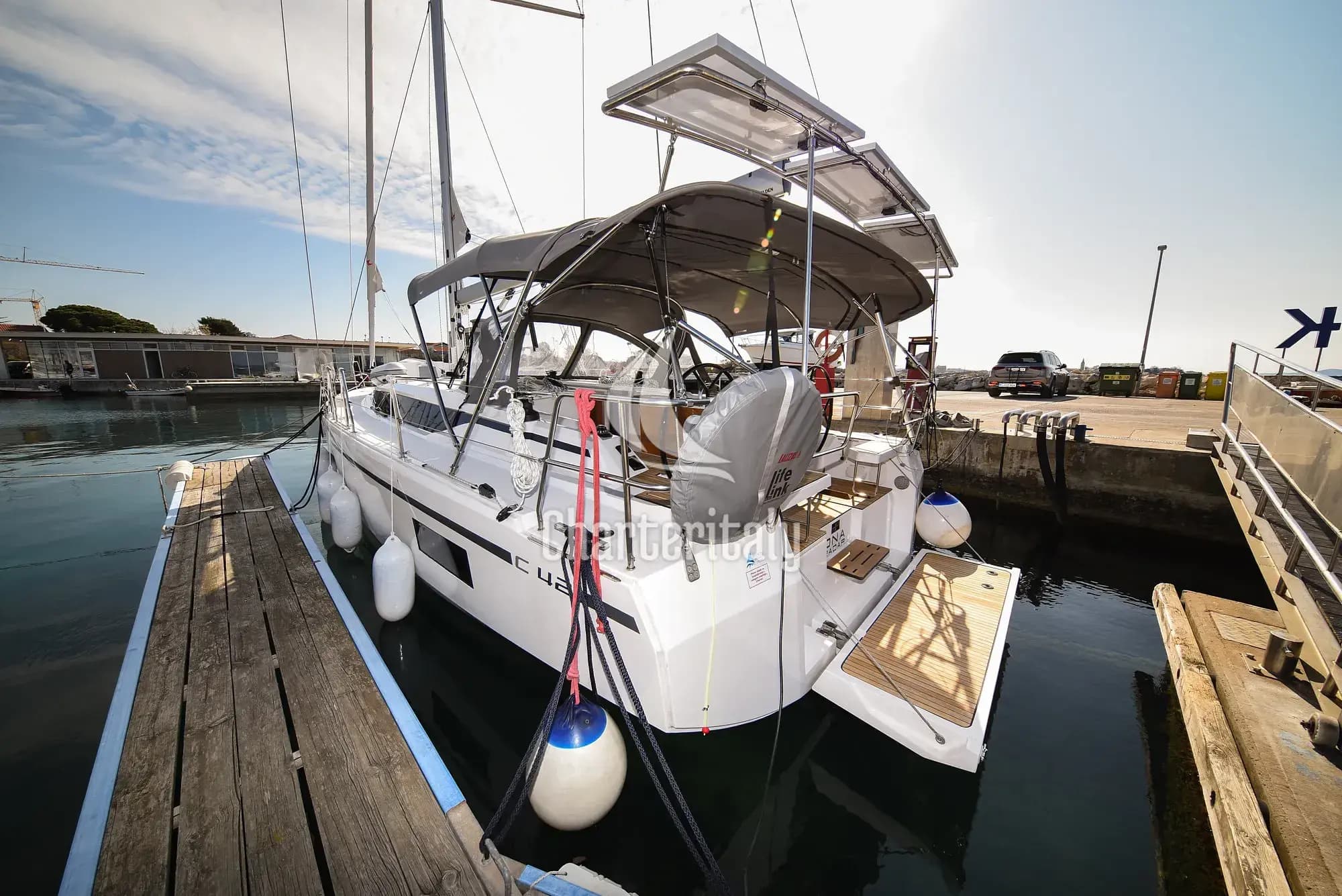 Bavaria C42 - Dna - 11