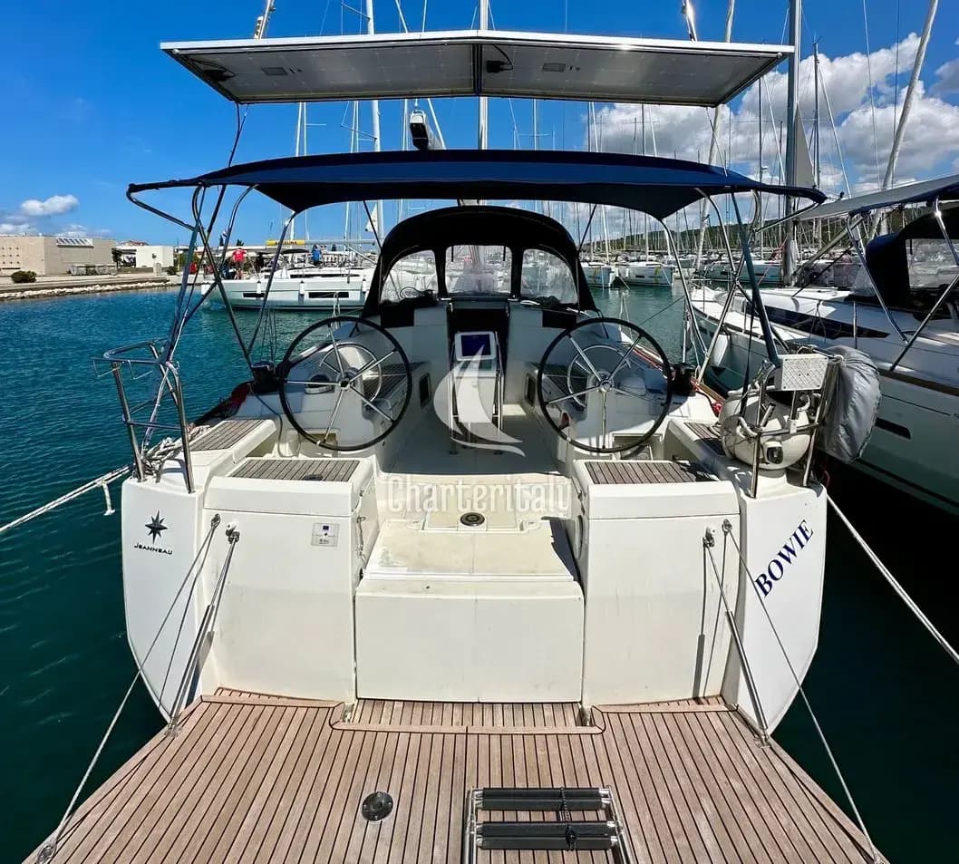 Sun Odyssey 419 - 3 cab. - Bowie - 1